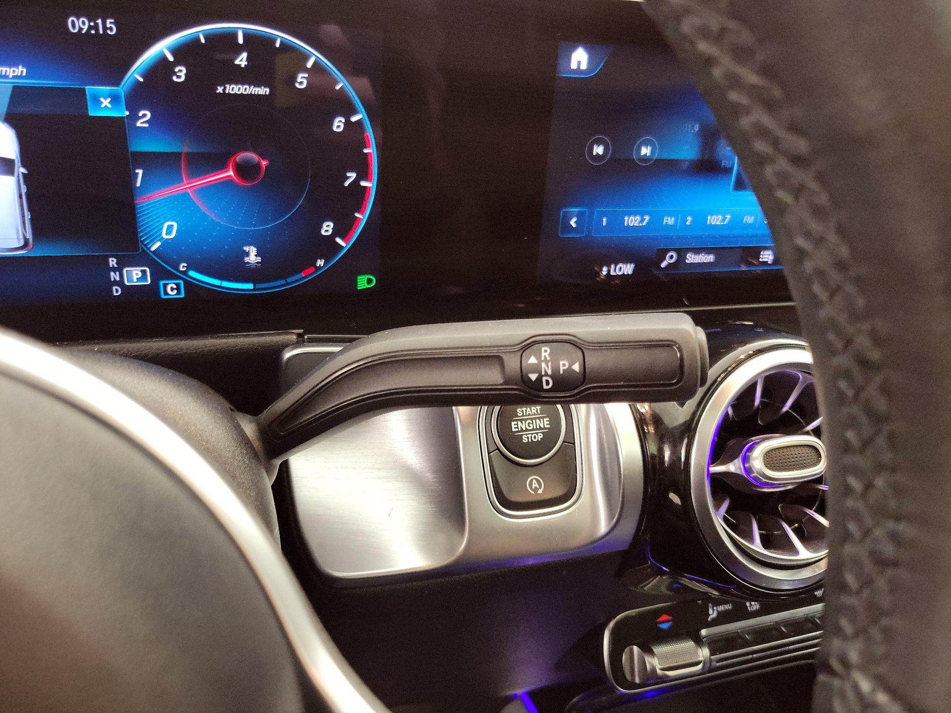 Thumbnail: 2020 Mercedes-Benz GLB - 17