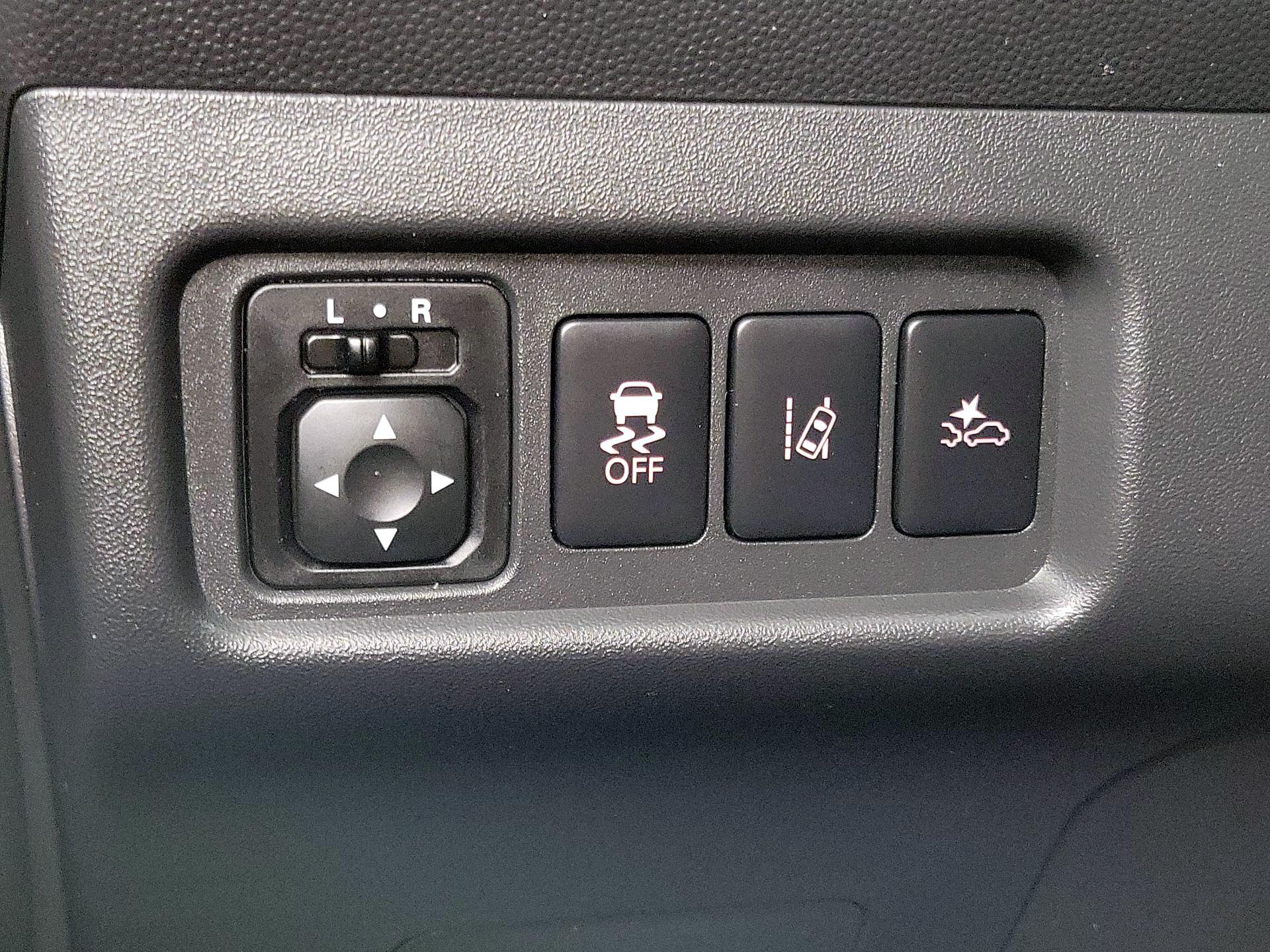 Thumbnail: 2023 Mitsubishi Mirage G4 - 13