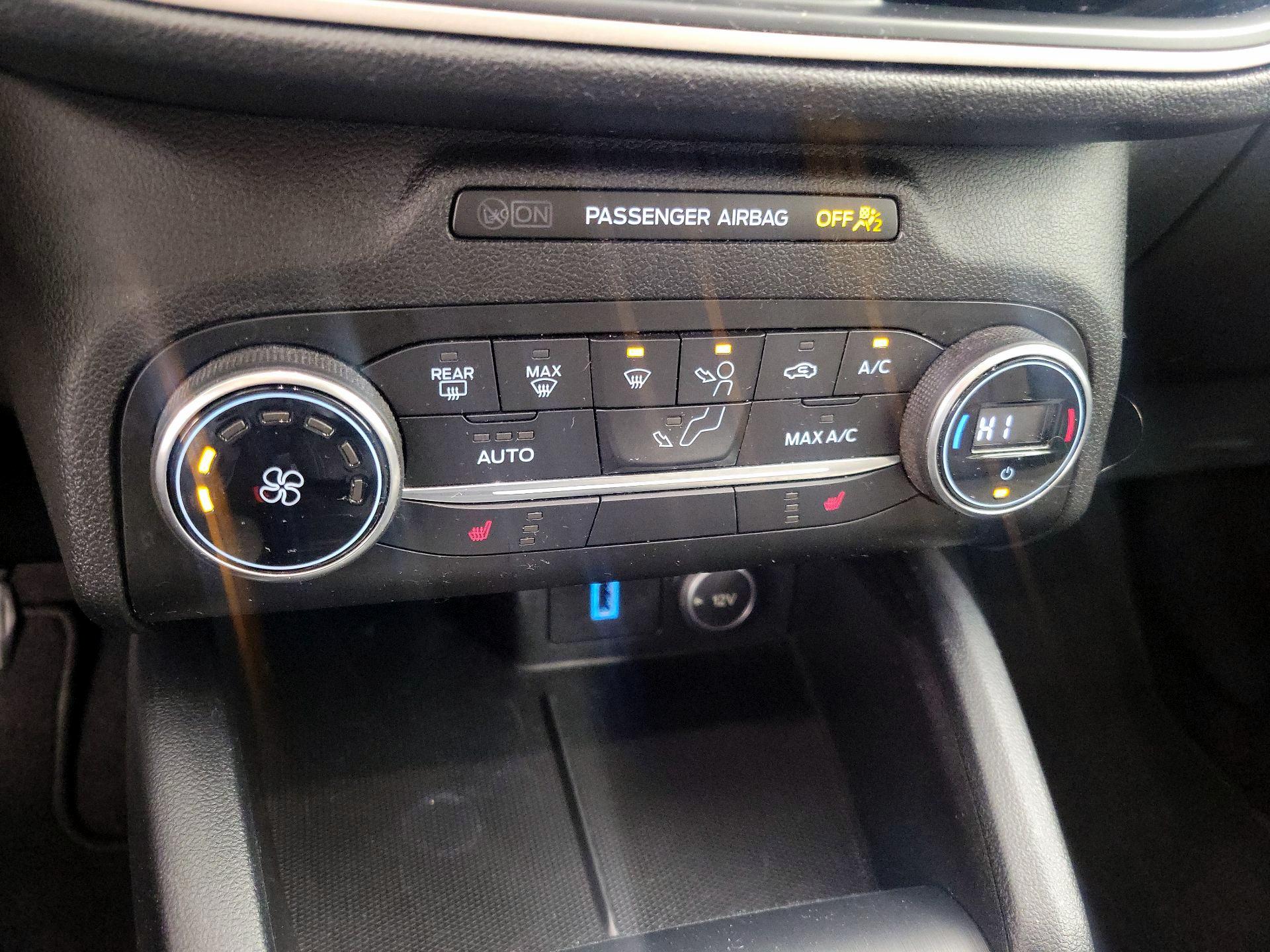 Thumbnail: 2020 Ford Escape - 17