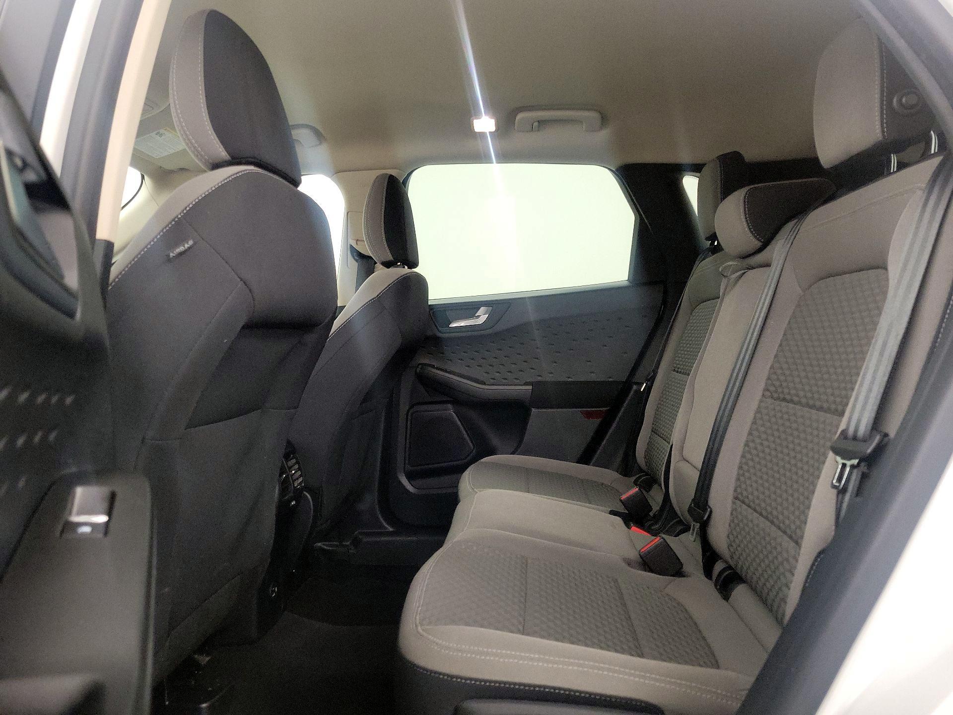 Thumbnail: 2020 Ford Escape - 20