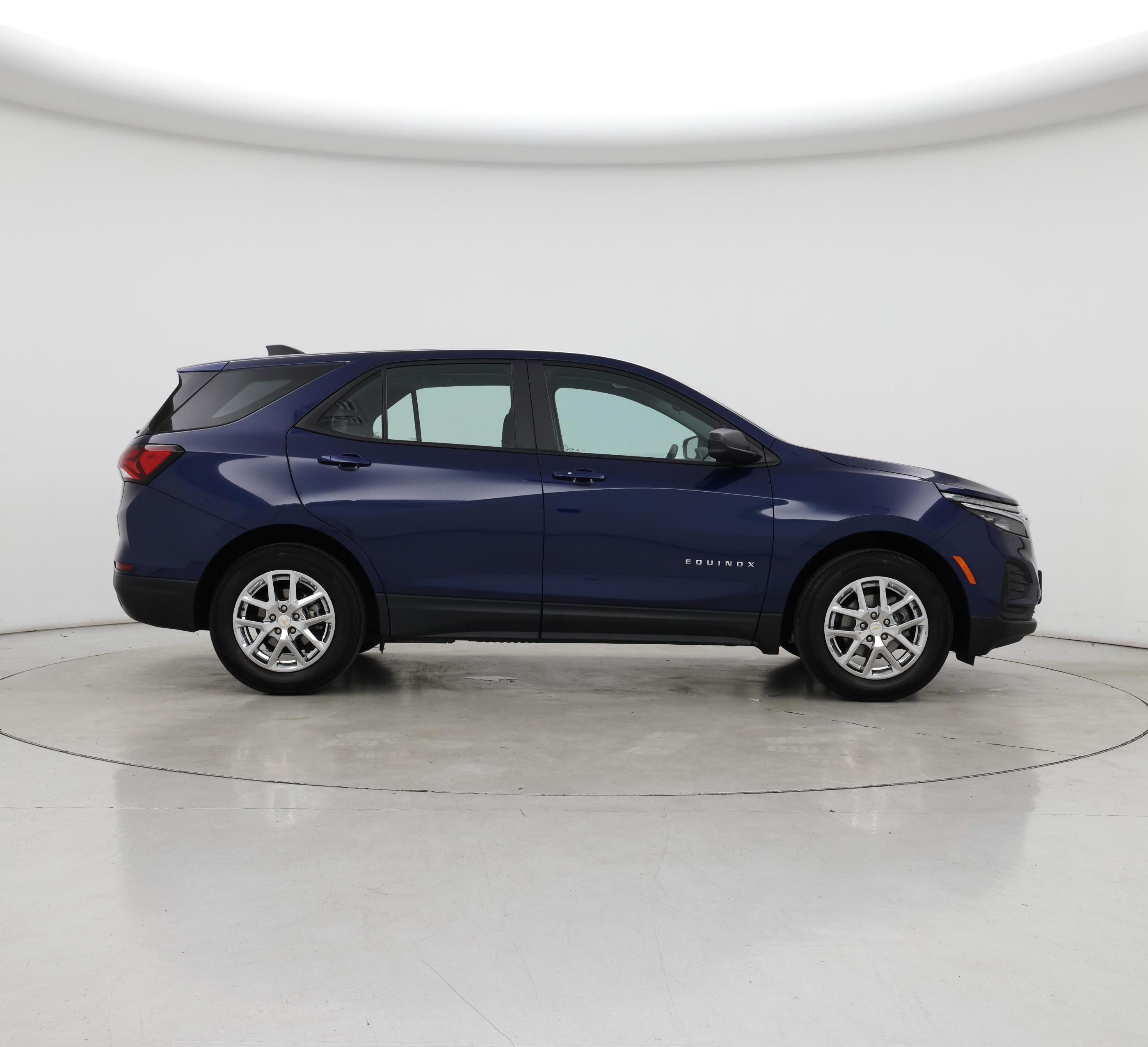 Thumbnail: 2023 Chevrolet Equinox - 7