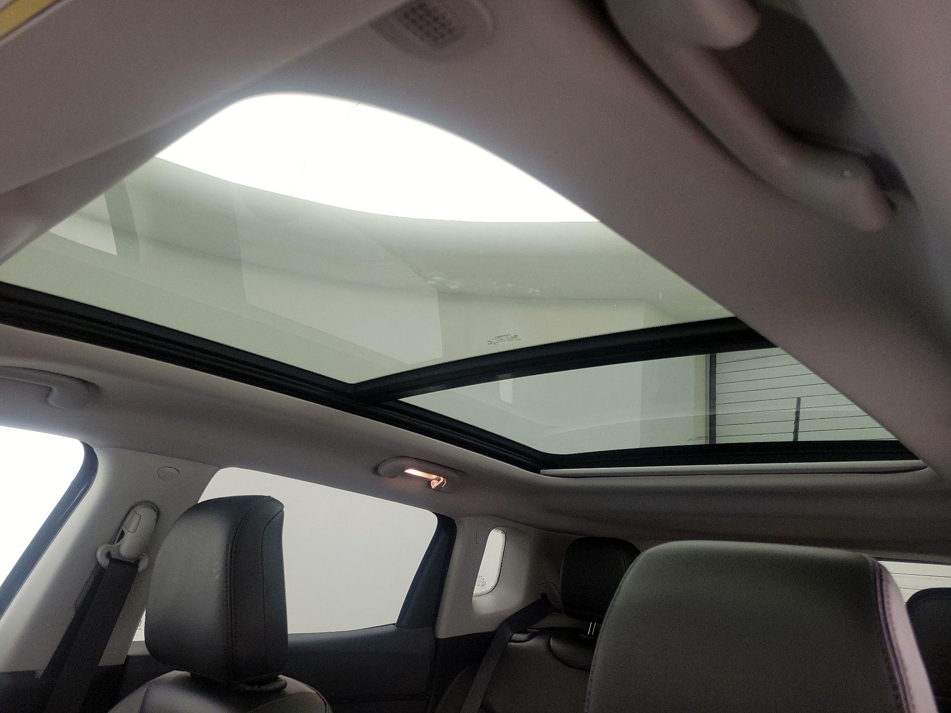 Thumbnail: 2022 Jeep Compass - 19