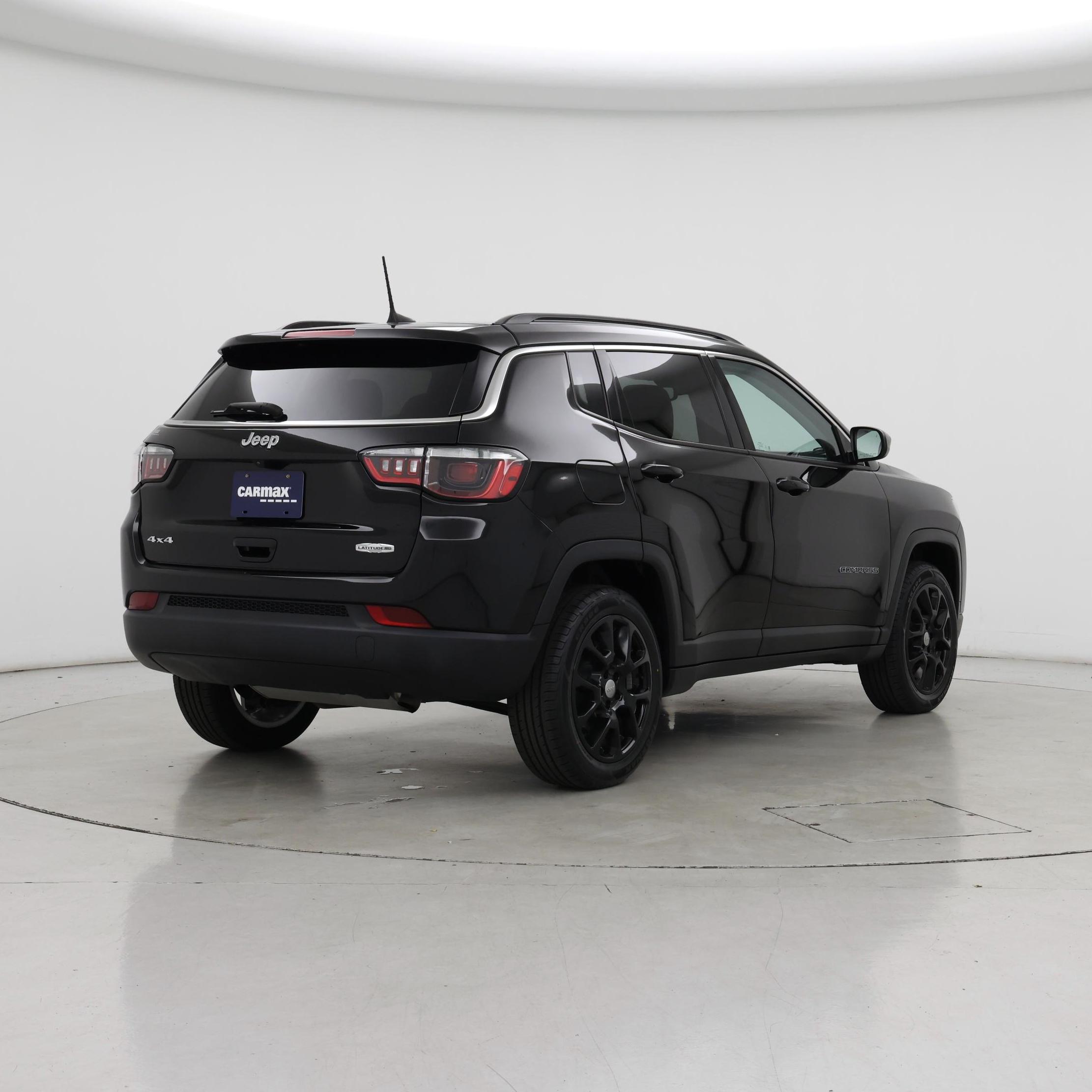 Thumbnail: 2022 Jeep Compass - 8