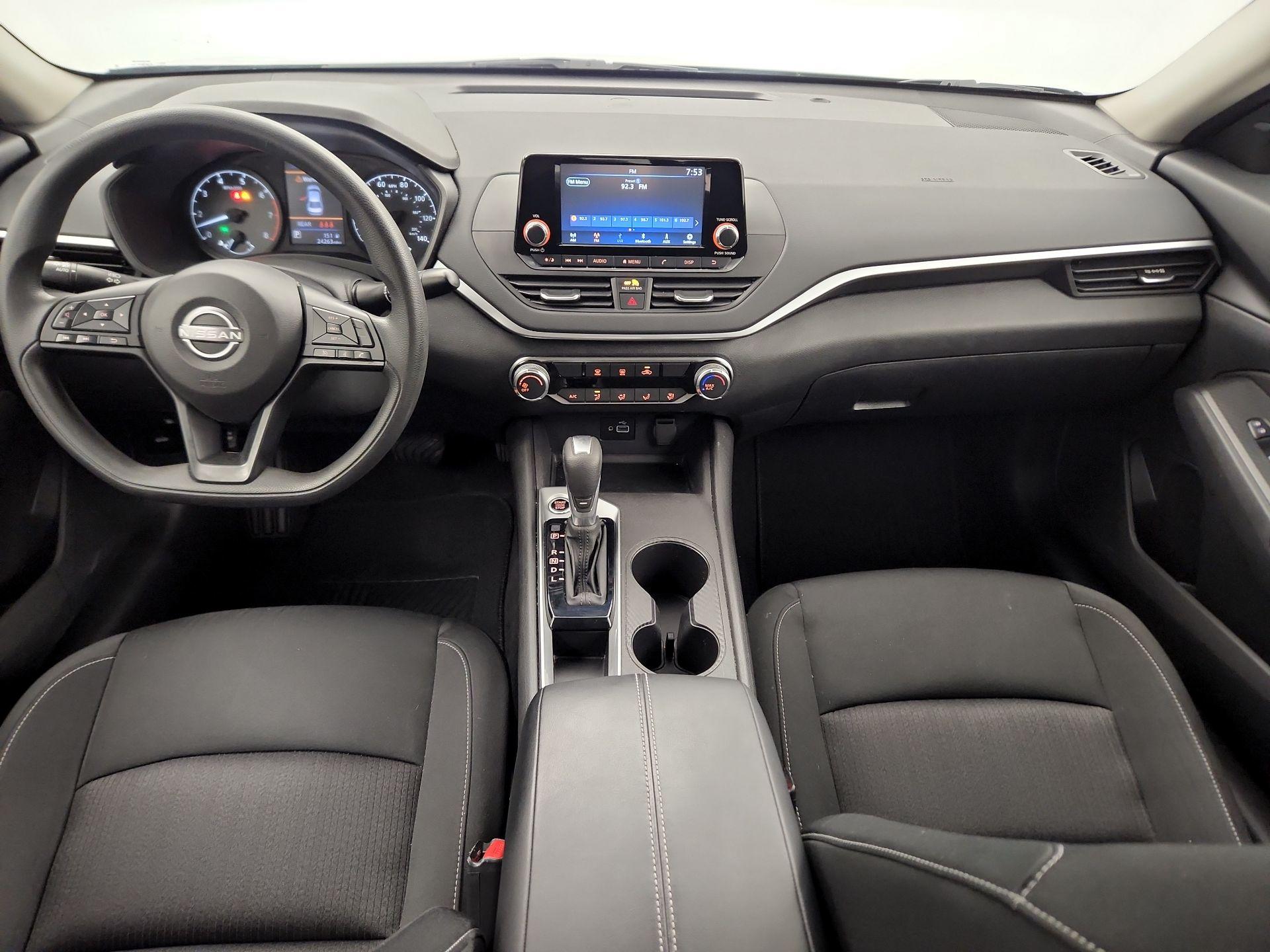 Thumbnail: 2023 Nissan Altima - 8