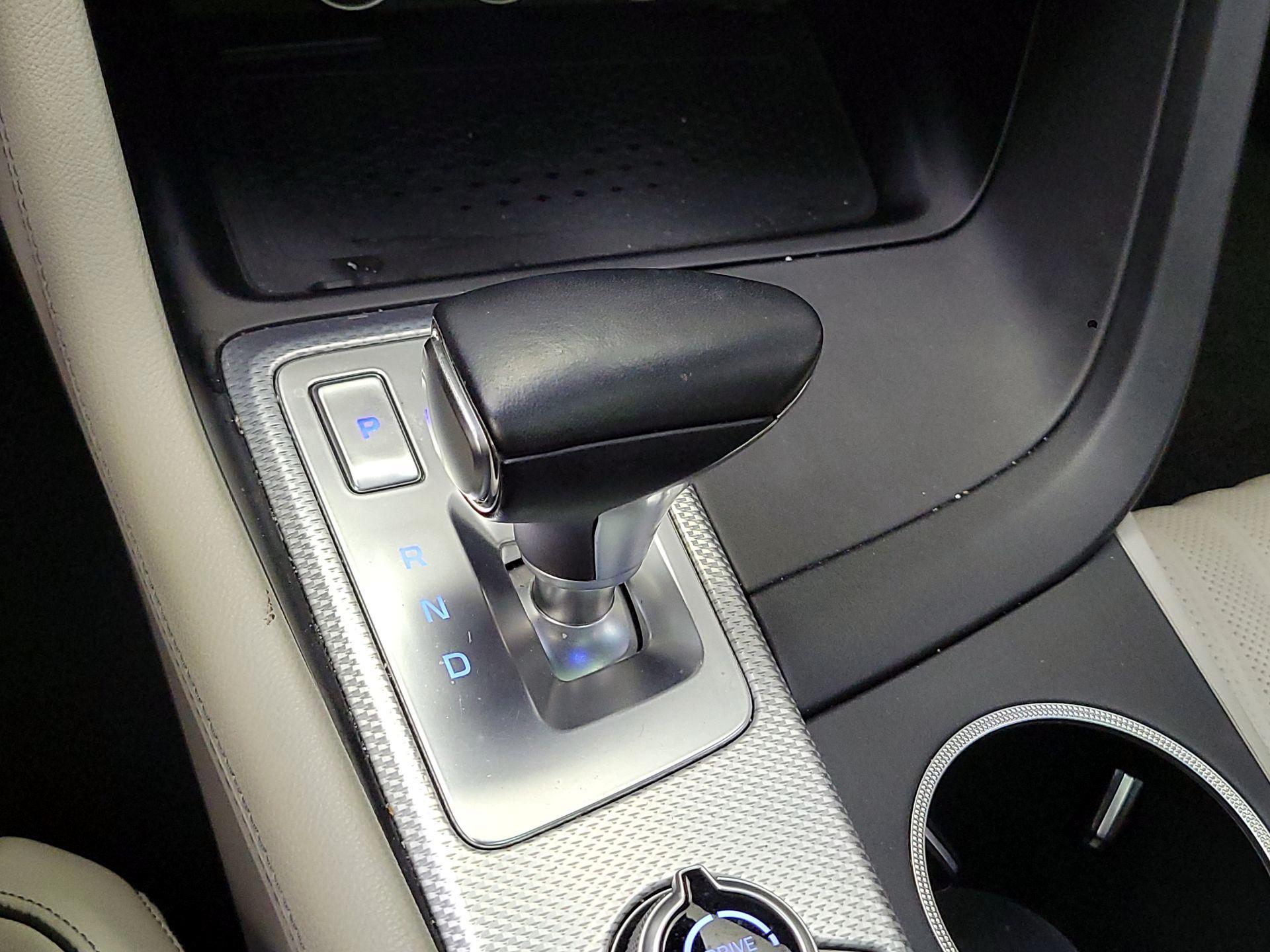 Thumbnail: 2022 Genesis G70 - 18