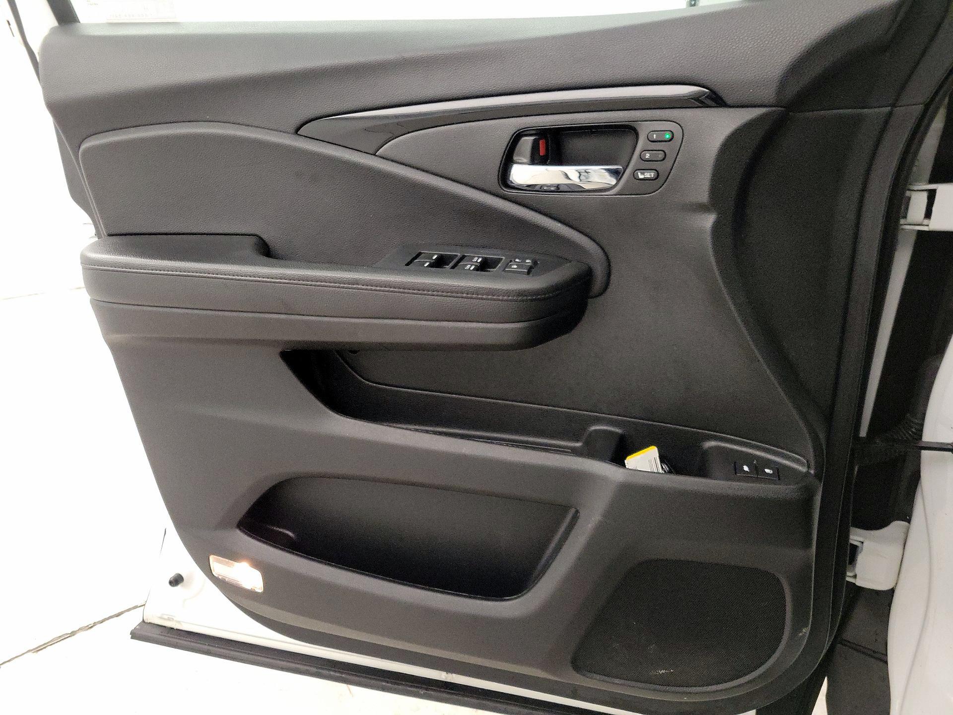 Thumbnail: 2022 Honda Pilot - 12