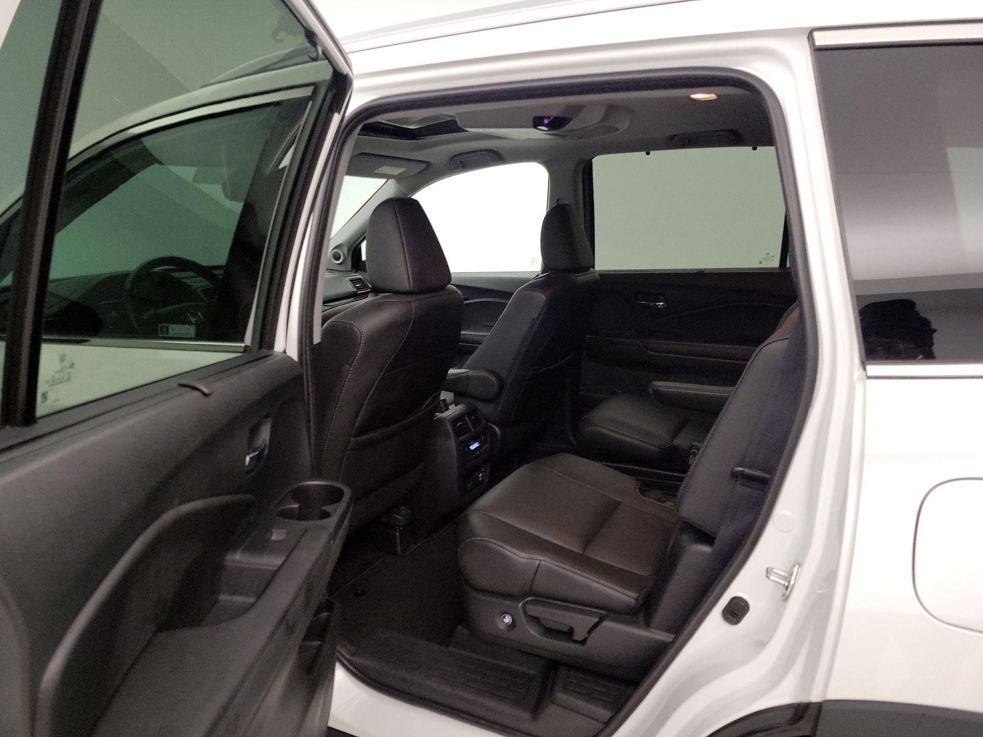 Thumbnail: 2022 Honda Pilot - 20