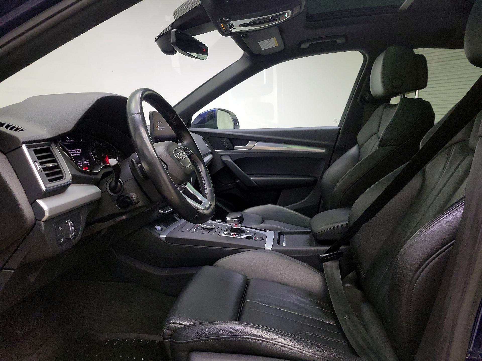 Thumbnail: 2020 Audi Q5 - 11