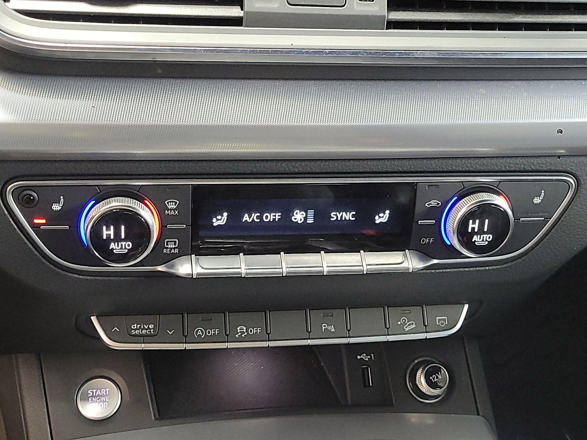 Thumbnail: 2020 Audi Q5 - 16