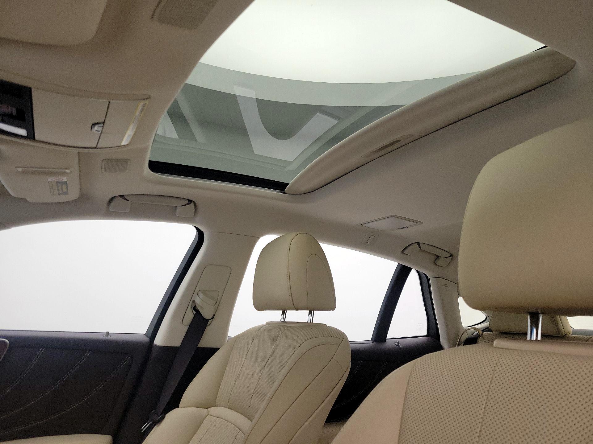 Thumbnail: 2020 Lexus LS - 20