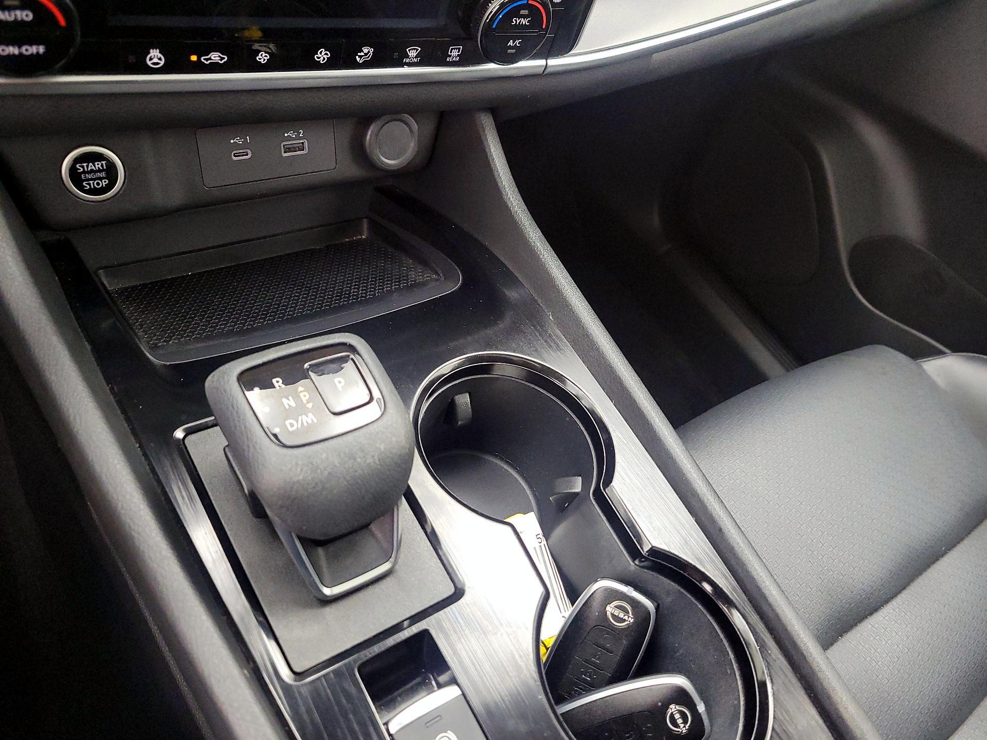 Thumbnail: 2023 Nissan Rogue - 17