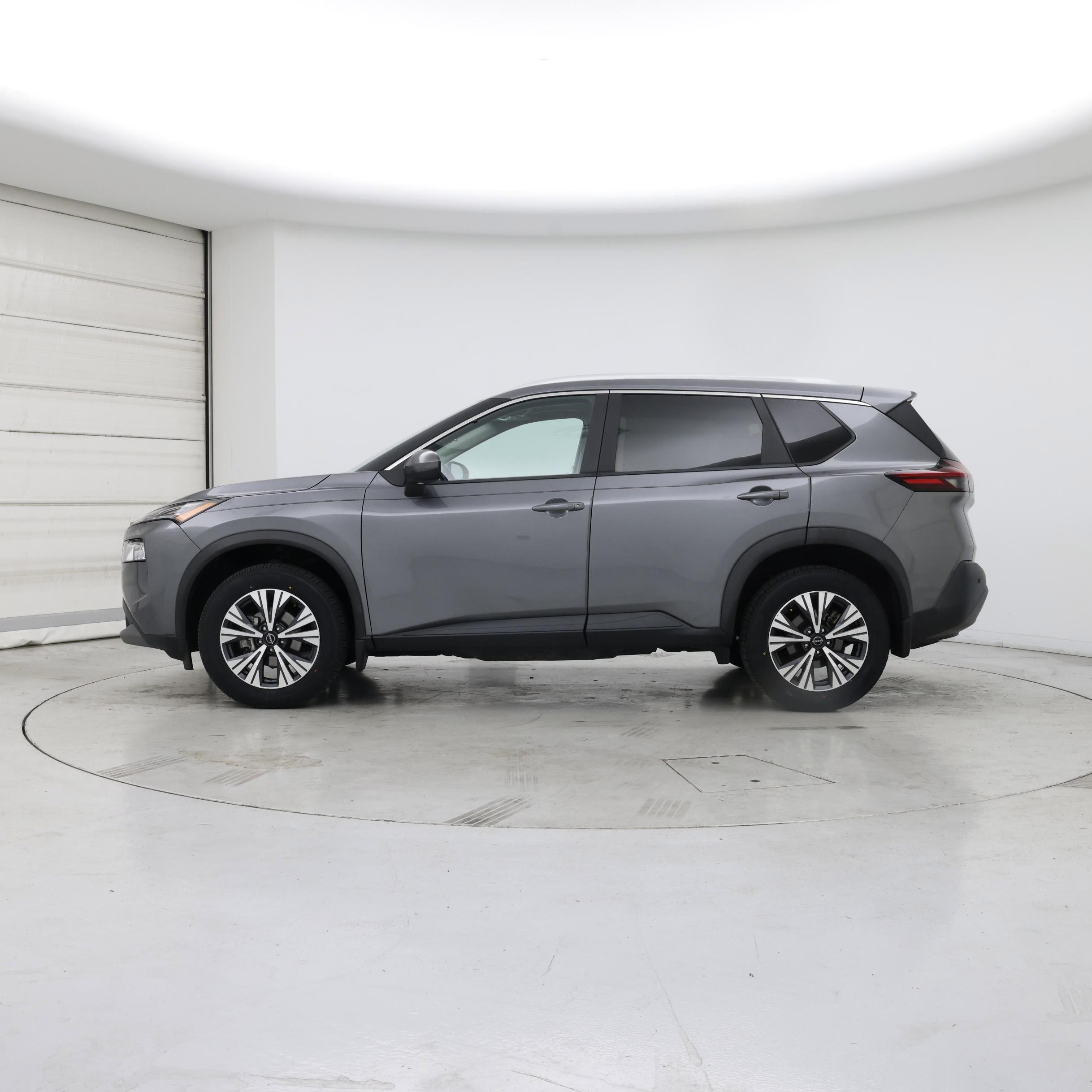 Thumbnail: 2023 Nissan Rogue - 3