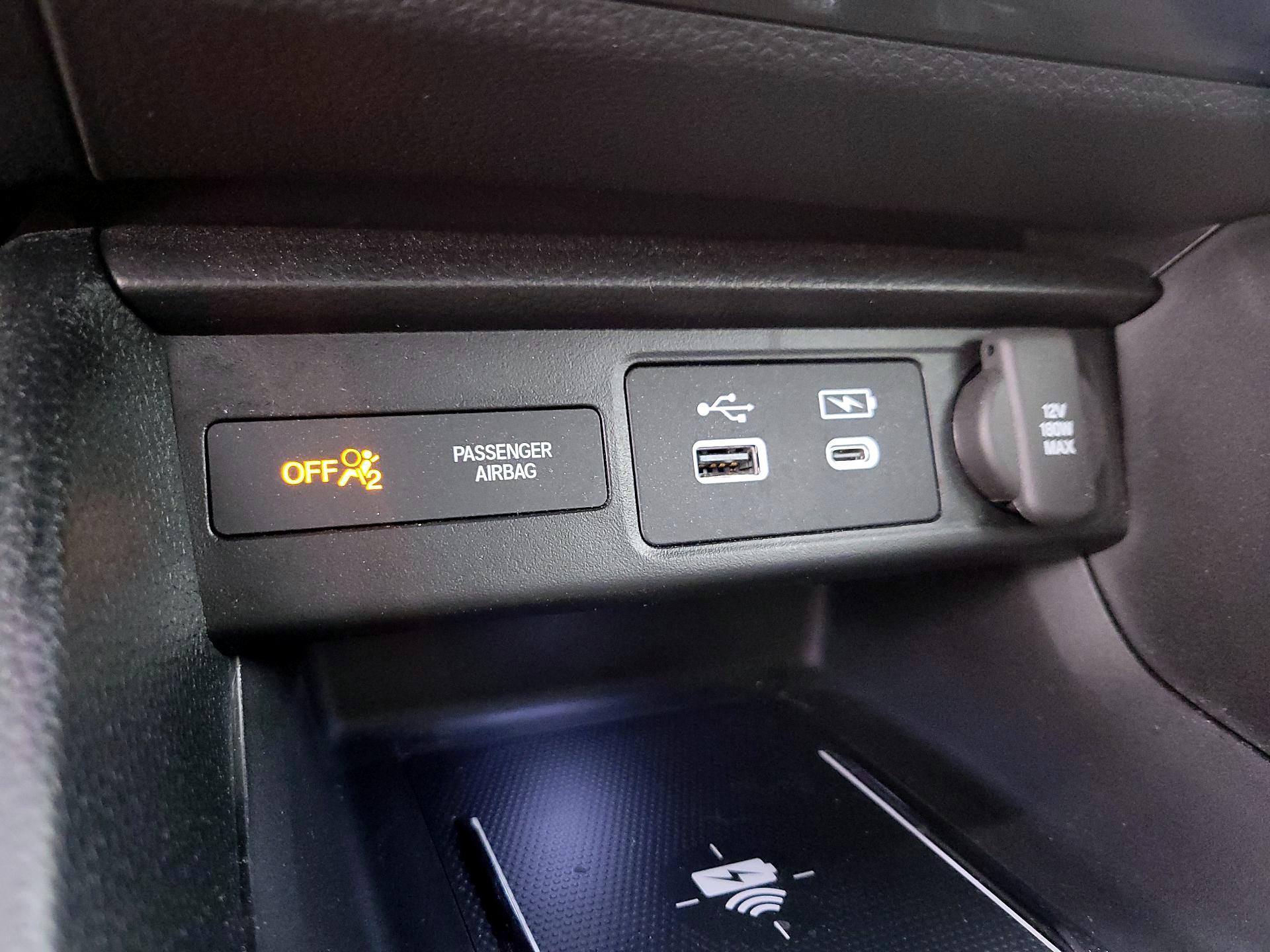 Thumbnail: 2023 Acura Integra - 18