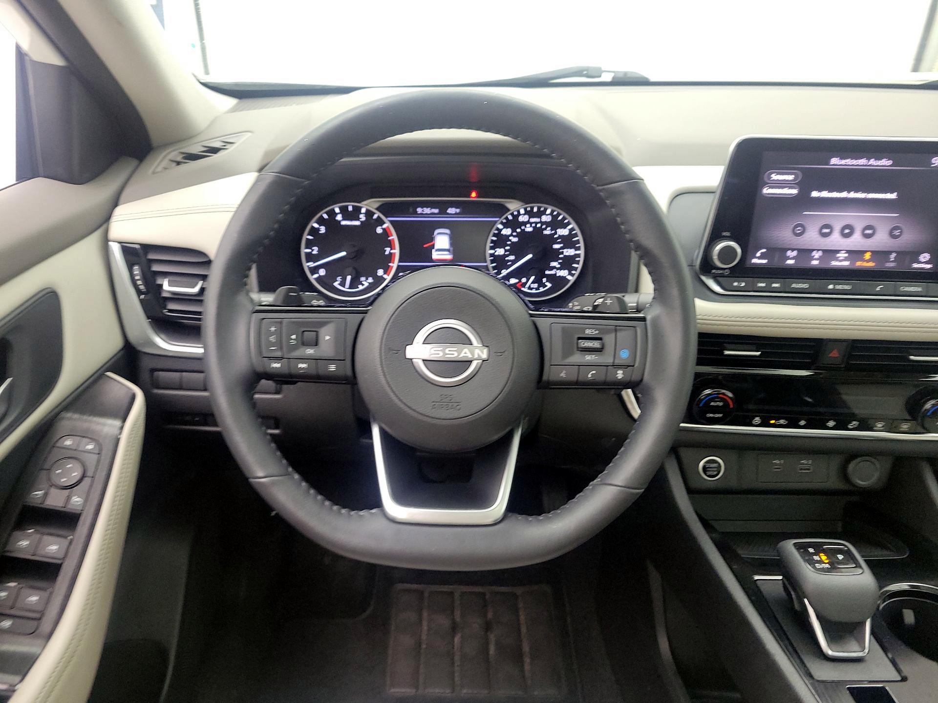 Thumbnail: 2022 Nissan Rogue - 10