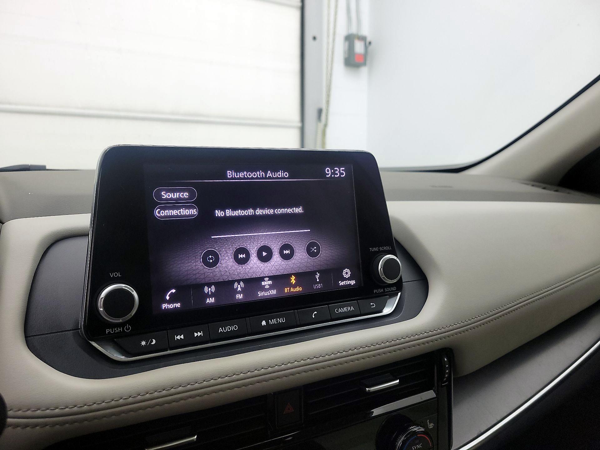 Thumbnail: 2022 Nissan Rogue - 16