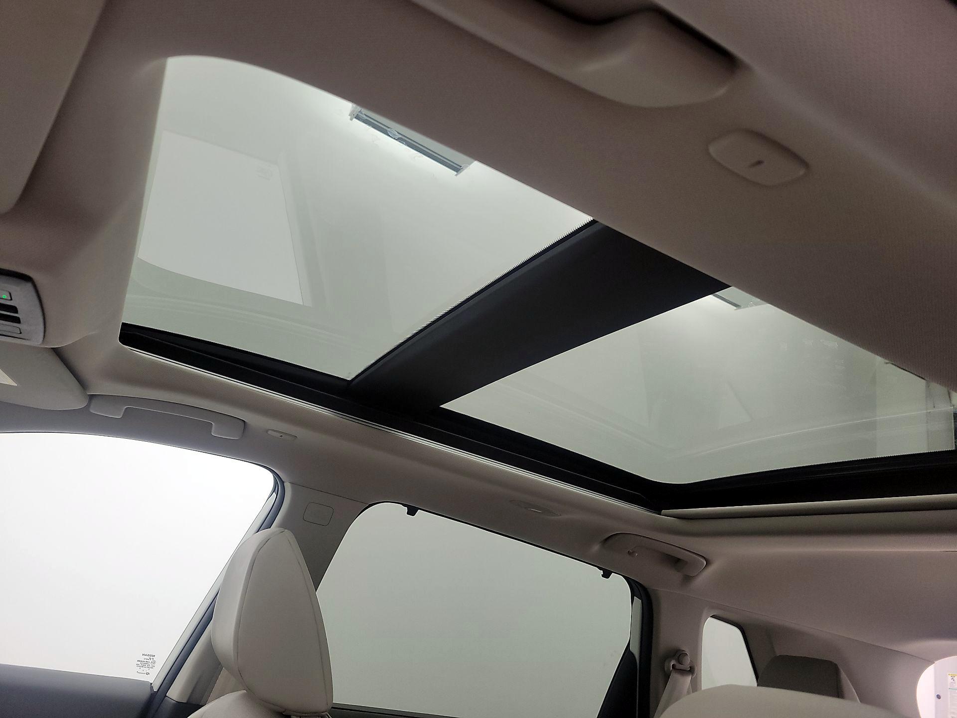 Thumbnail: 2022 Nissan Rogue - 20