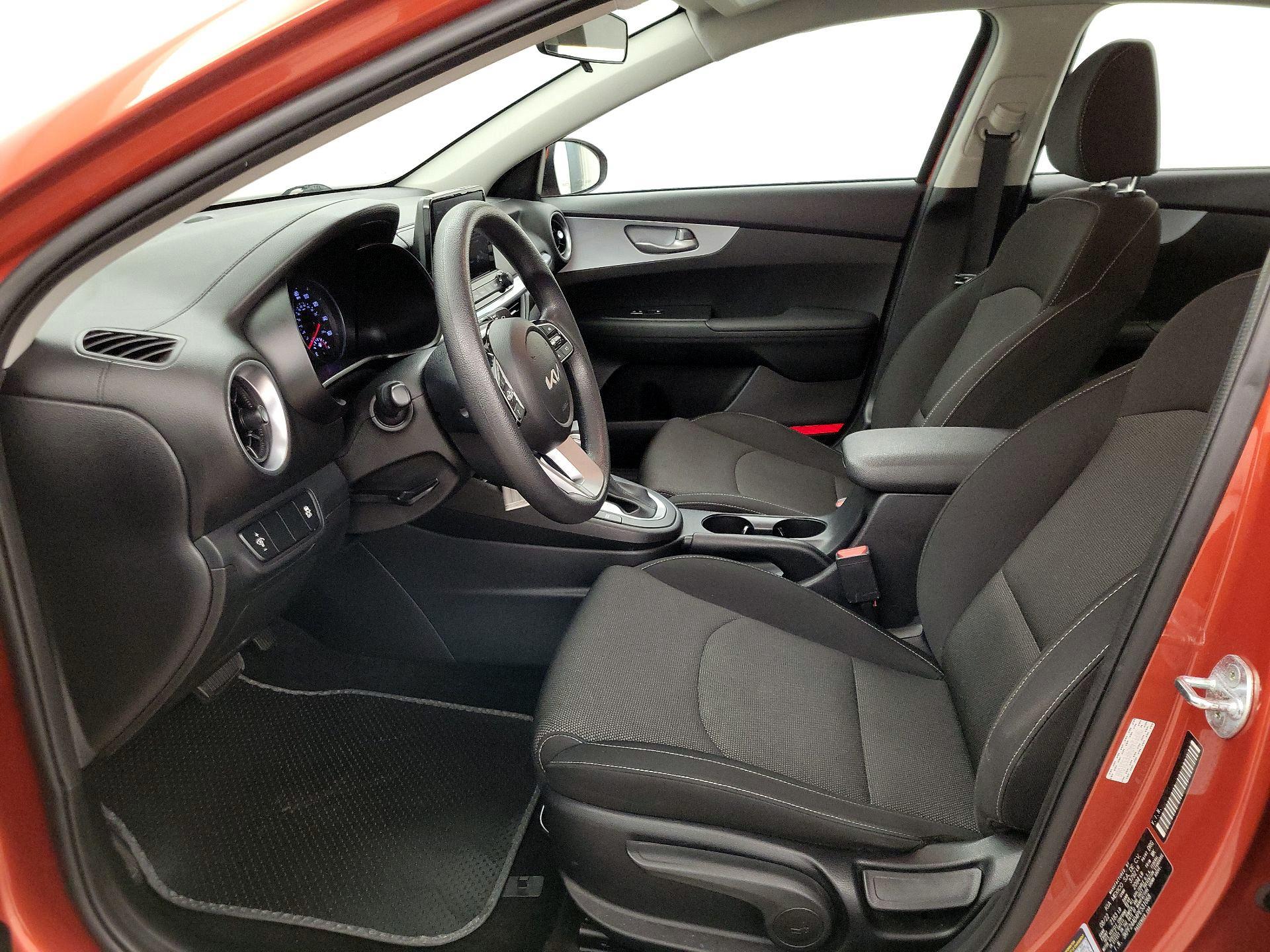 Thumbnail: 2023 Kia Forte - 11