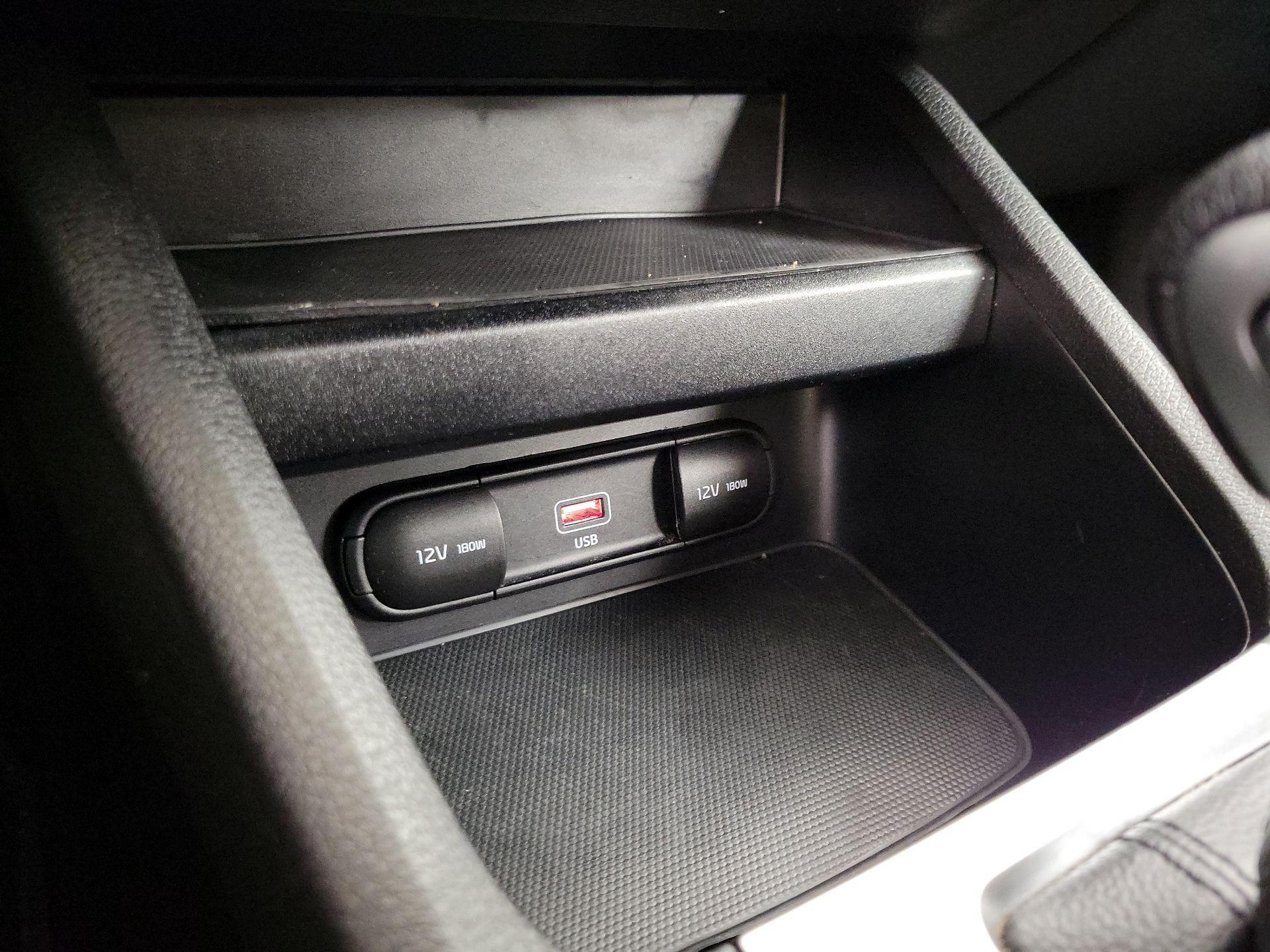 Thumbnail: 2023 Kia Forte - 18