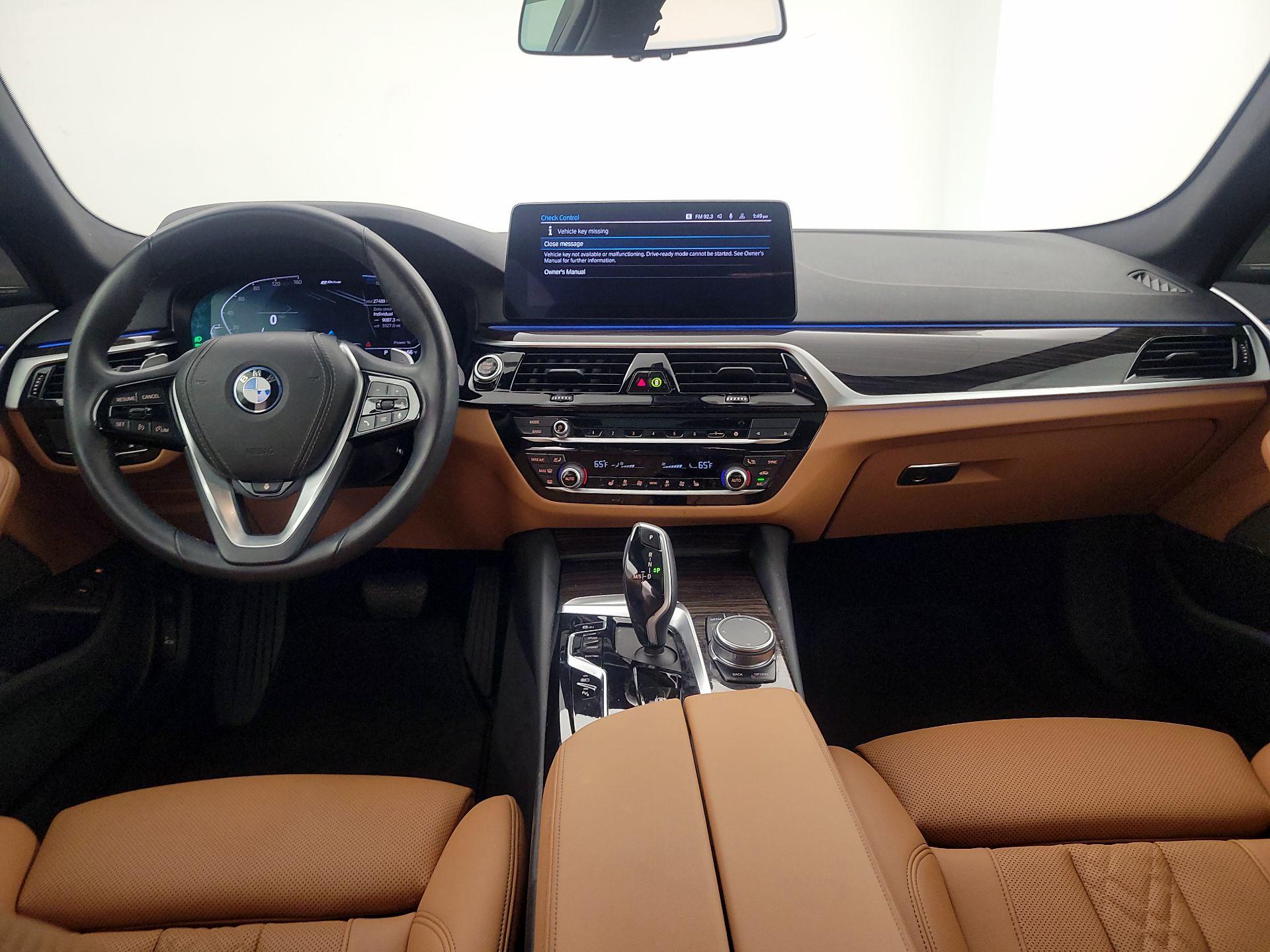 Thumbnail: 2023 BMW 5 Series - 9