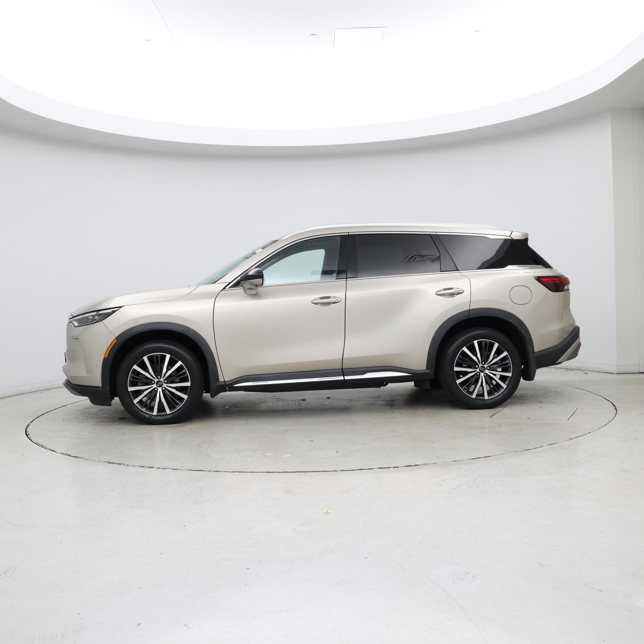 Thumbnail: 2023 INFINITI QX60 - 3