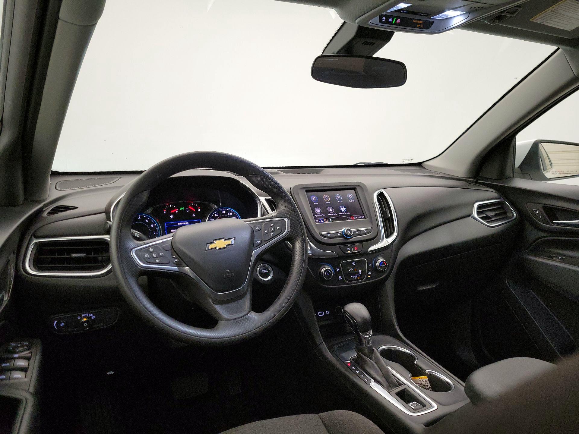 Thumbnail: 2022 Chevrolet Equinox - 9