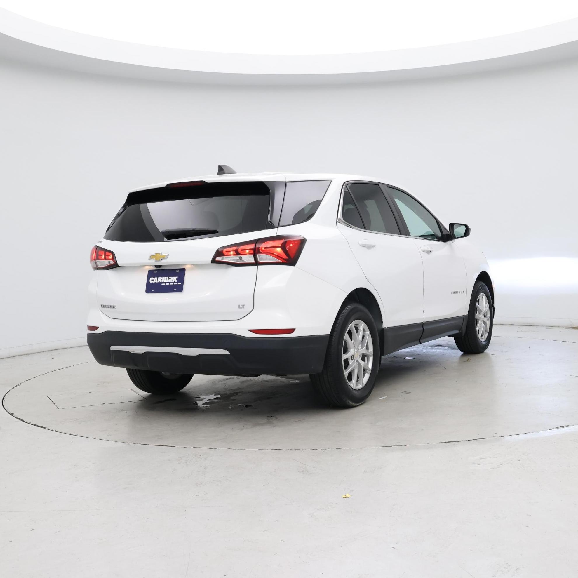 Thumbnail: 2022 Chevrolet Equinox - 8