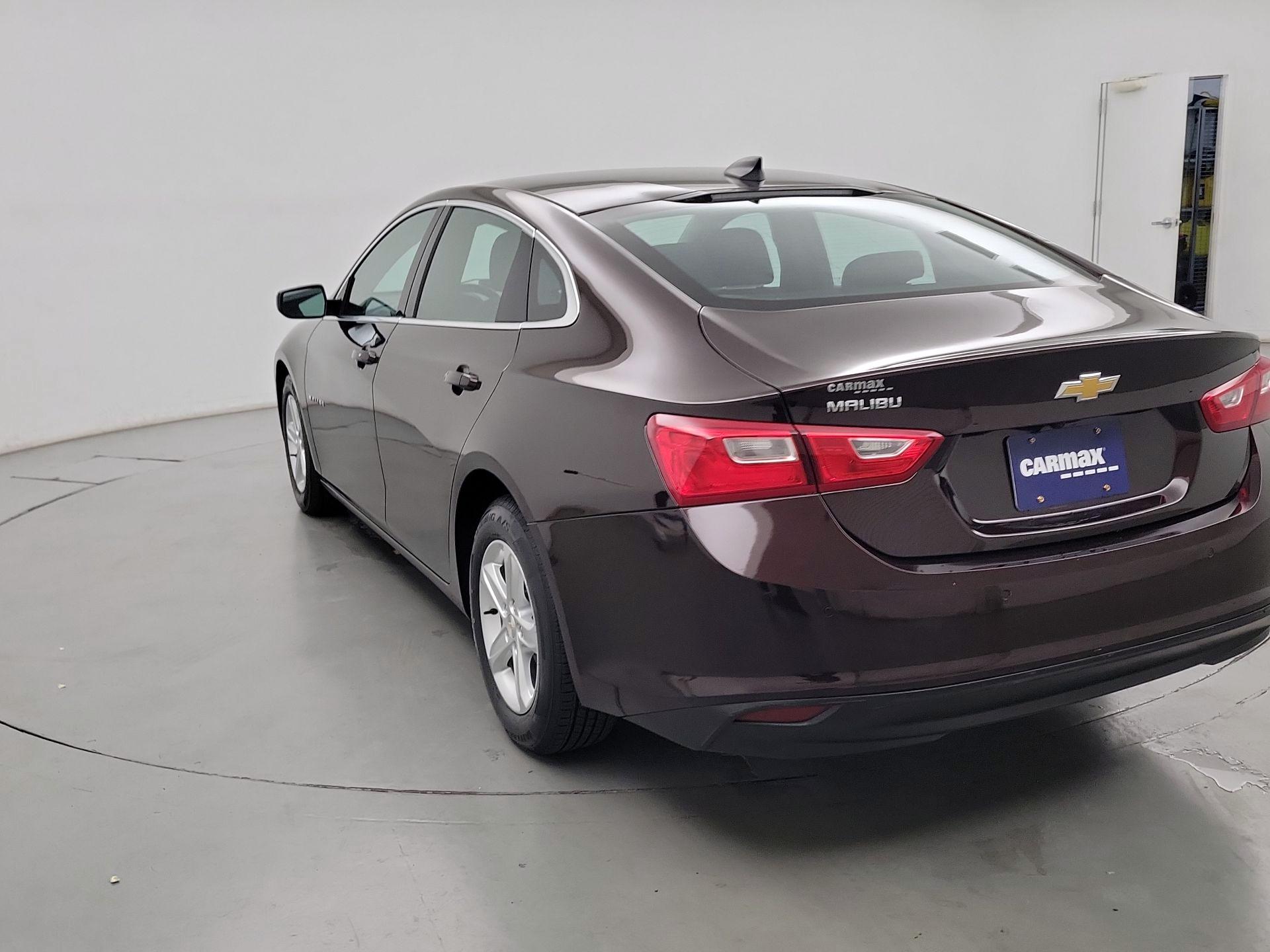 Thumbnail: 2020 Chevrolet Malibu - 7