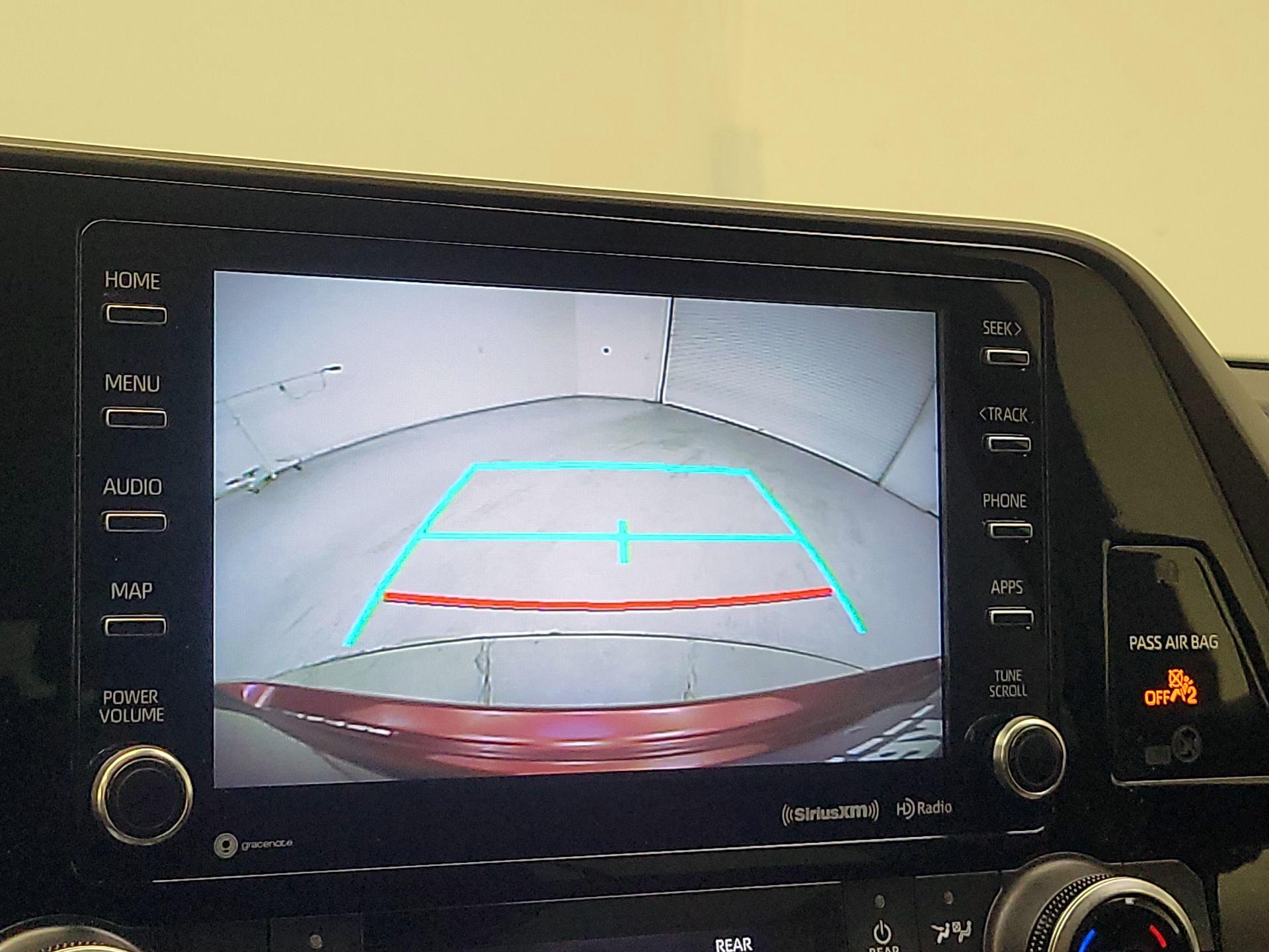 Thumbnail: 2022 Toyota Highlander - 14