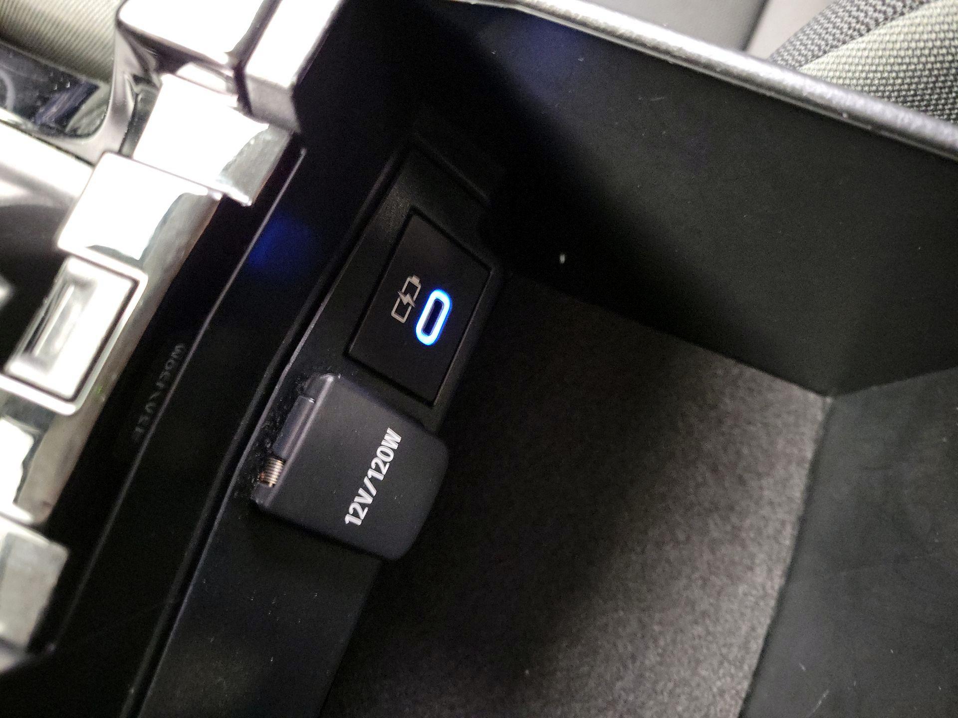 Thumbnail: 2022 Toyota Corolla - 18