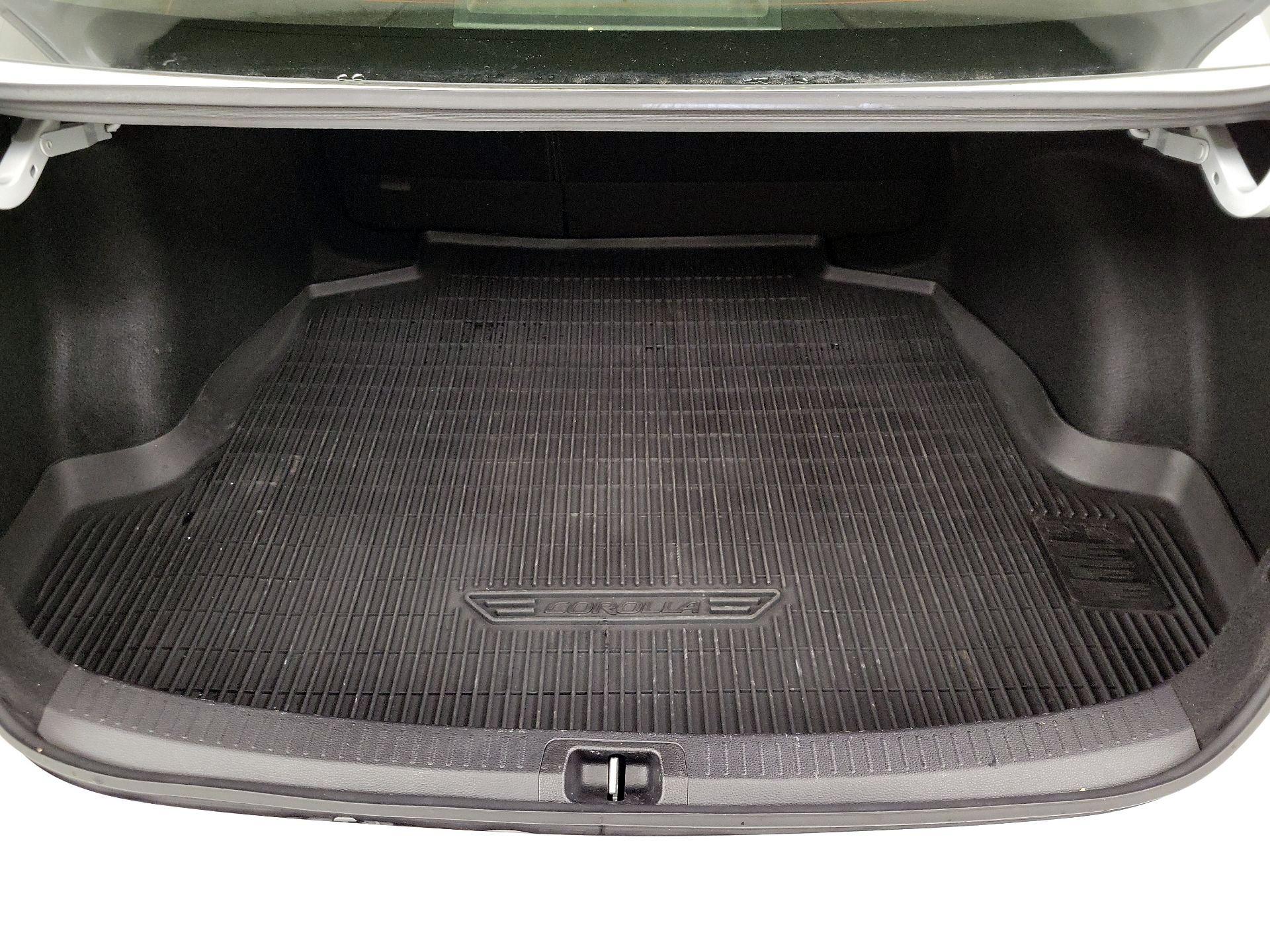 Thumbnail: 2022 Toyota Corolla - 20