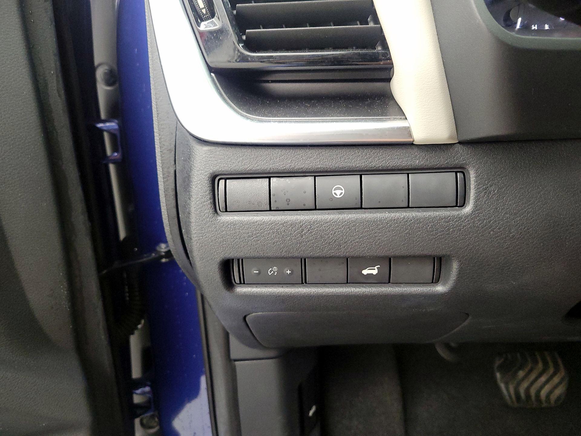 Thumbnail: 2022 Nissan Rogue - 13