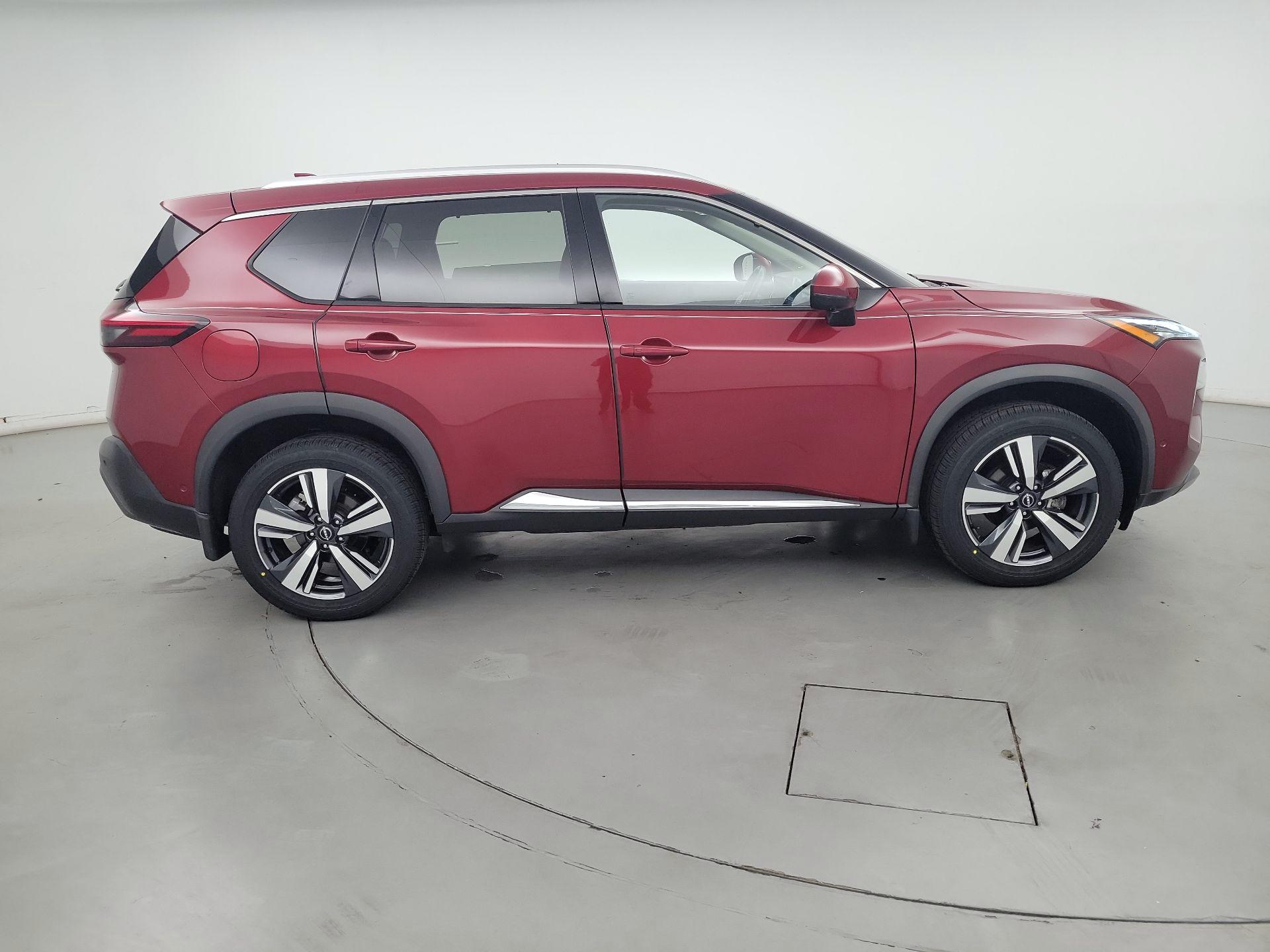 Thumbnail: 2023 Nissan Rogue - 4