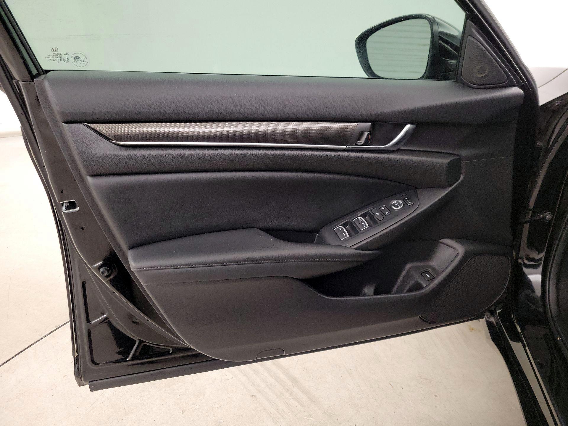 Thumbnail: 2022 Honda Accord - 12