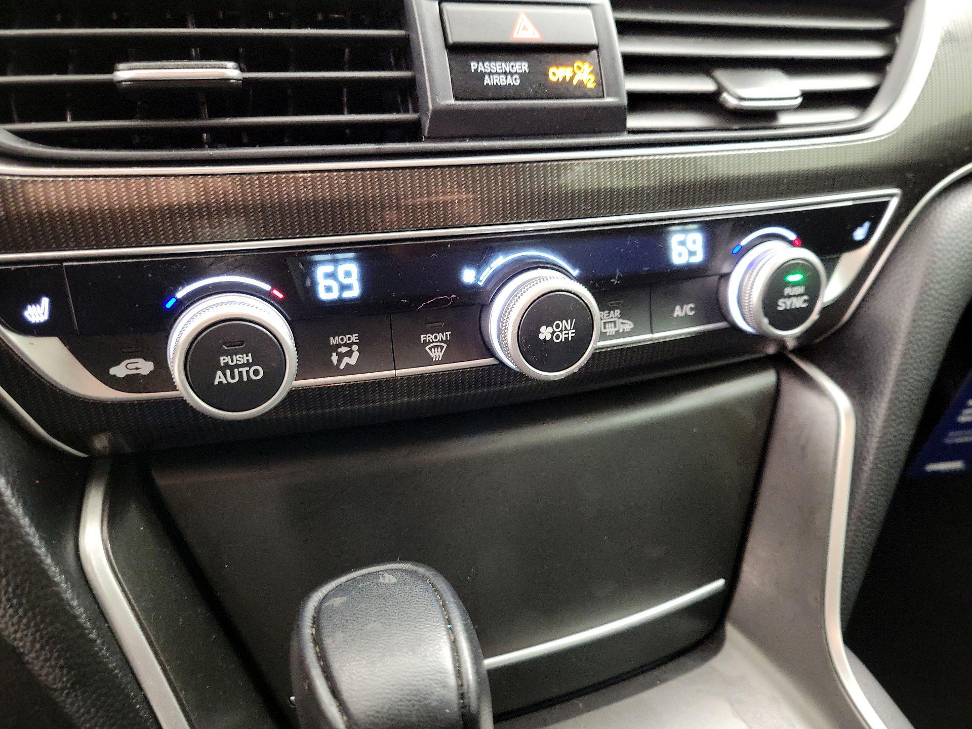 Thumbnail: 2022 Honda Accord - 16