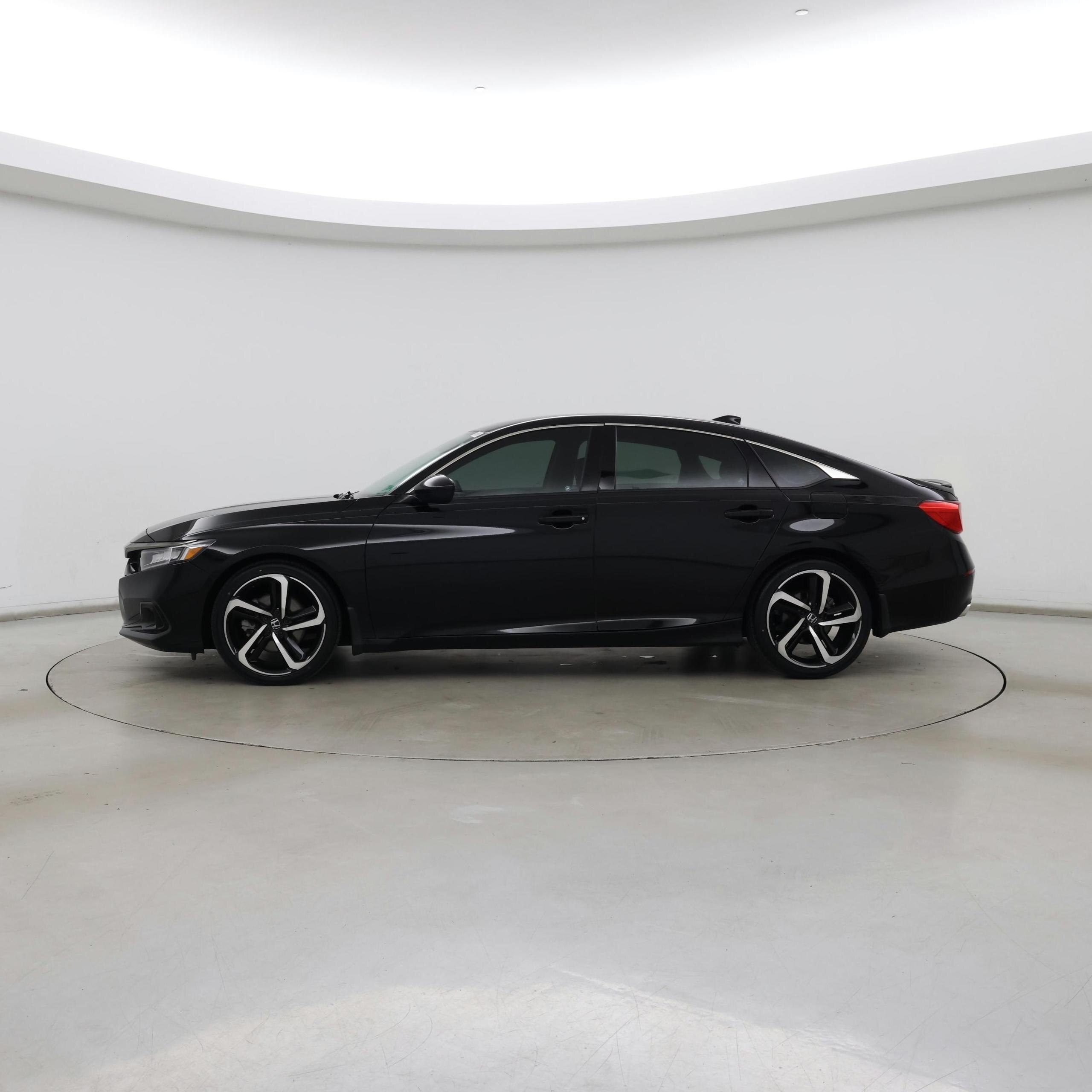 Thumbnail: 2022 Honda Accord - 3