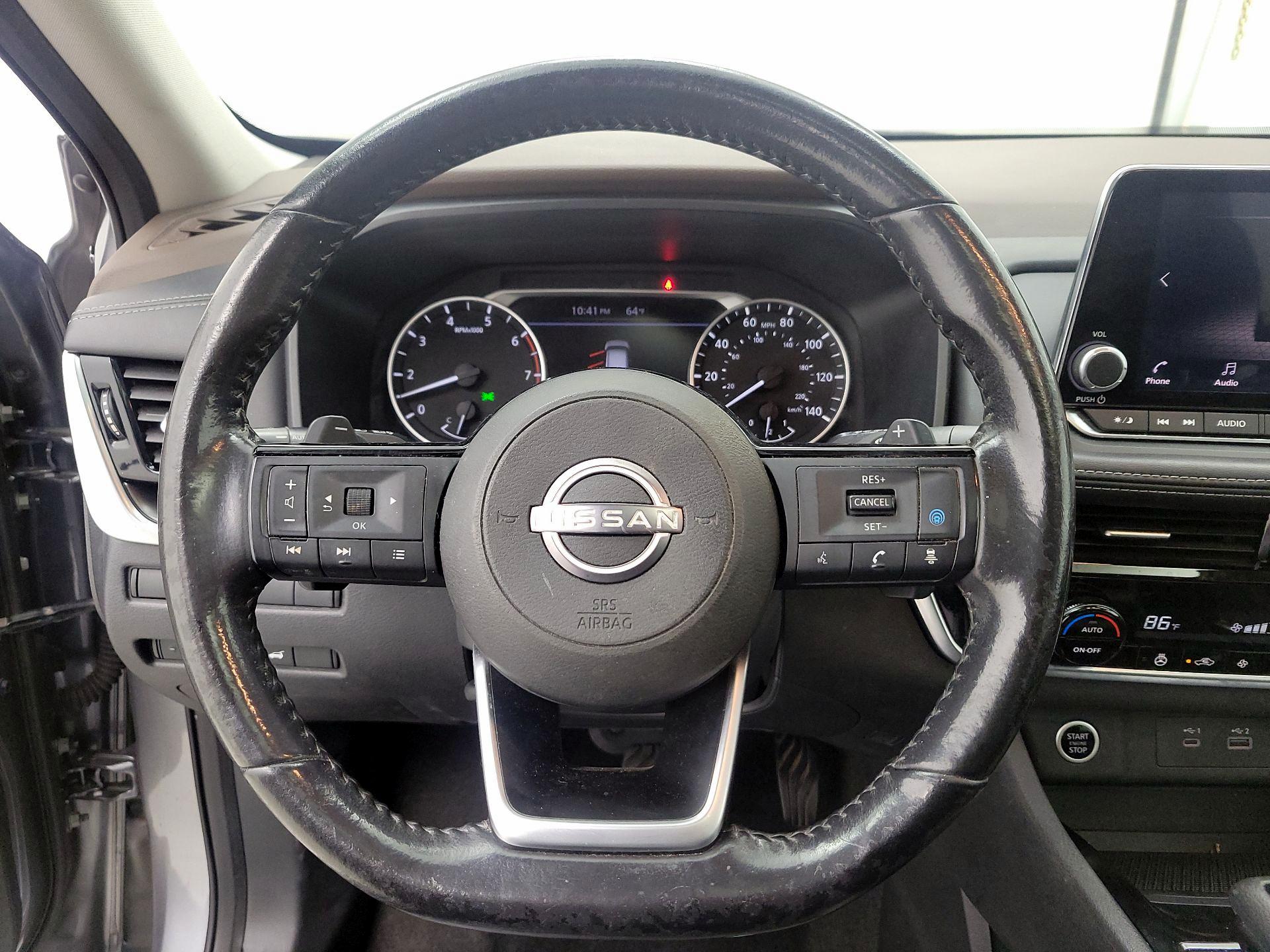 Thumbnail: 2022 Nissan Rogue - 10