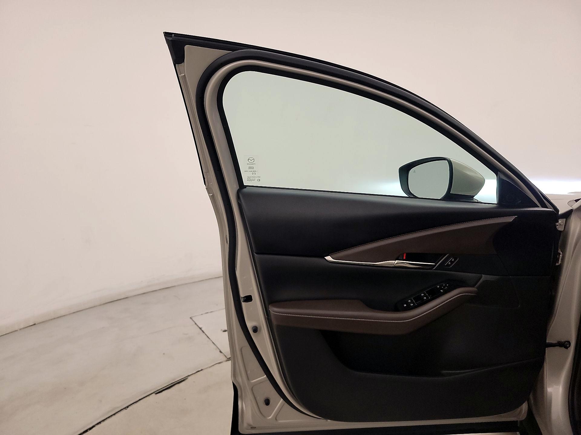 Thumbnail: 2023 Mazda CX-30 - 12