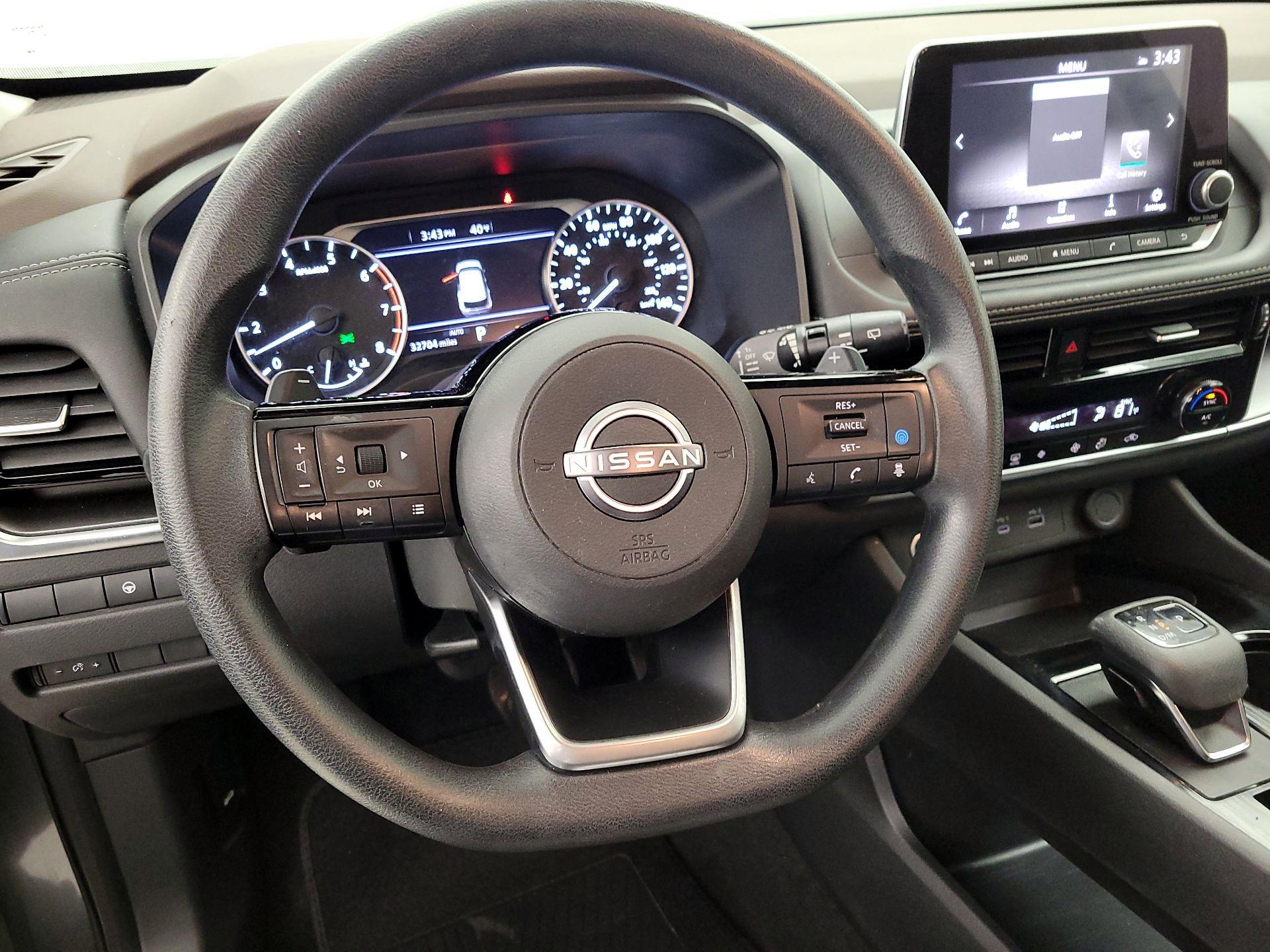 Thumbnail: 2022 Nissan Rogue - 10