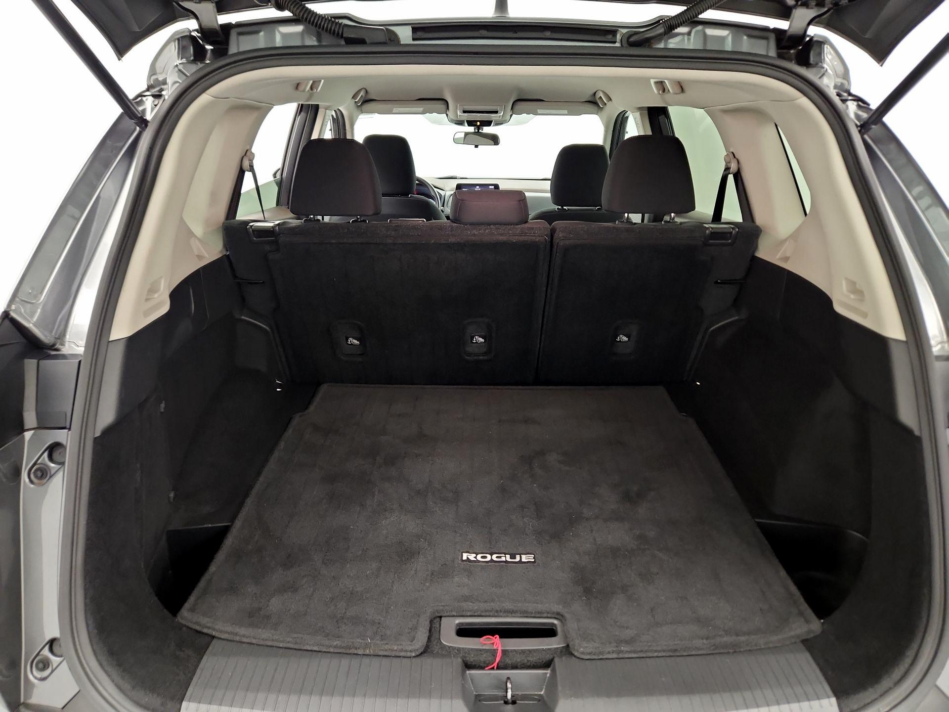 Thumbnail: 2023 Nissan Rogue - 18