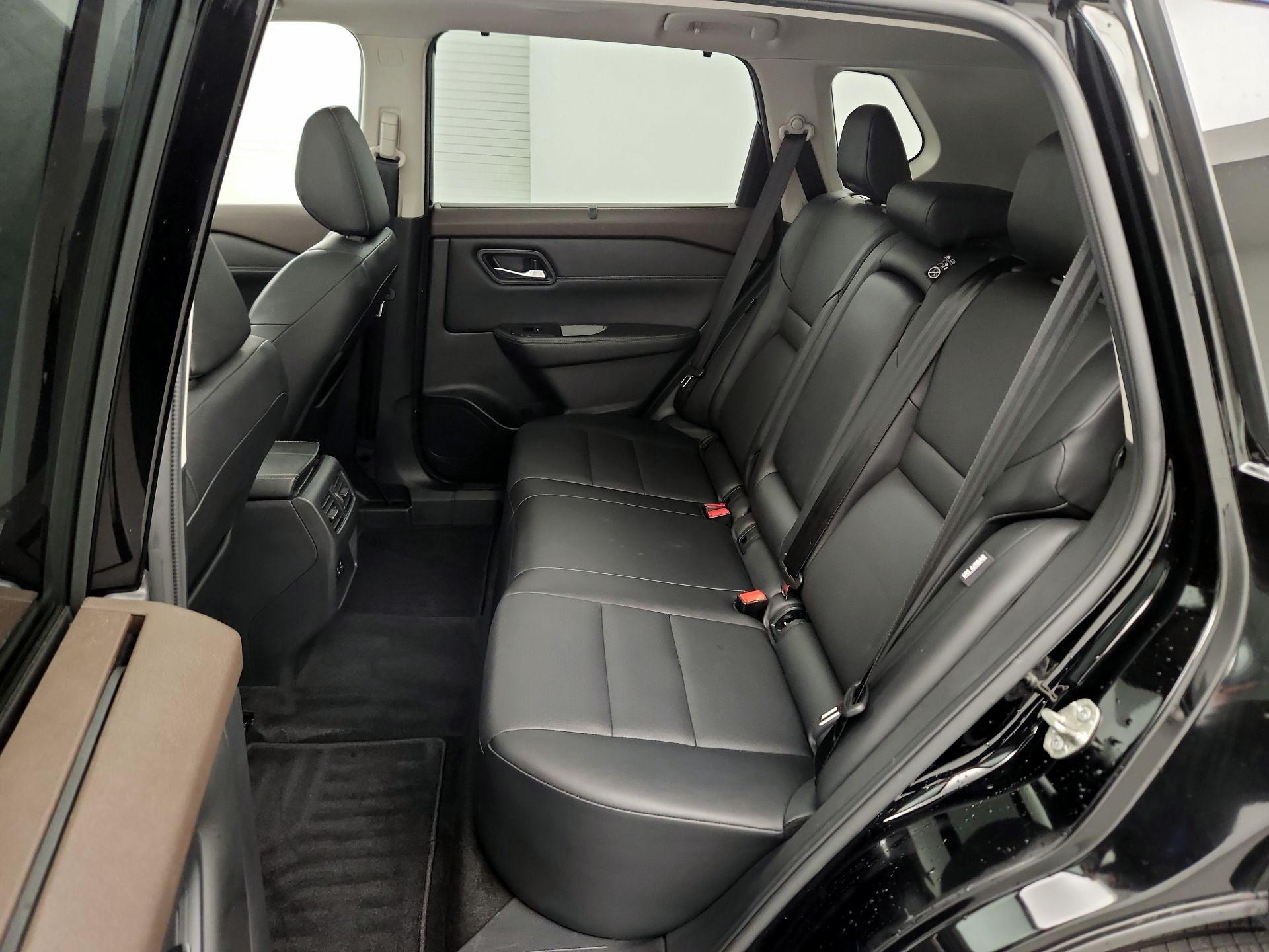 Thumbnail: 2022 Nissan Rogue - 18