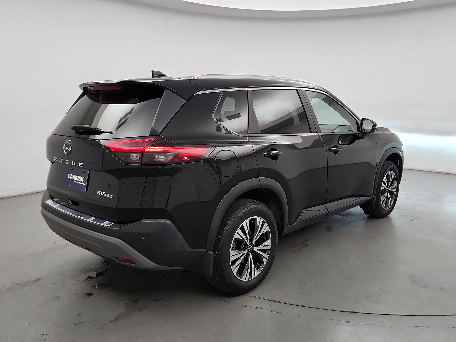 Thumbnail: 2022 Nissan Rogue - 5