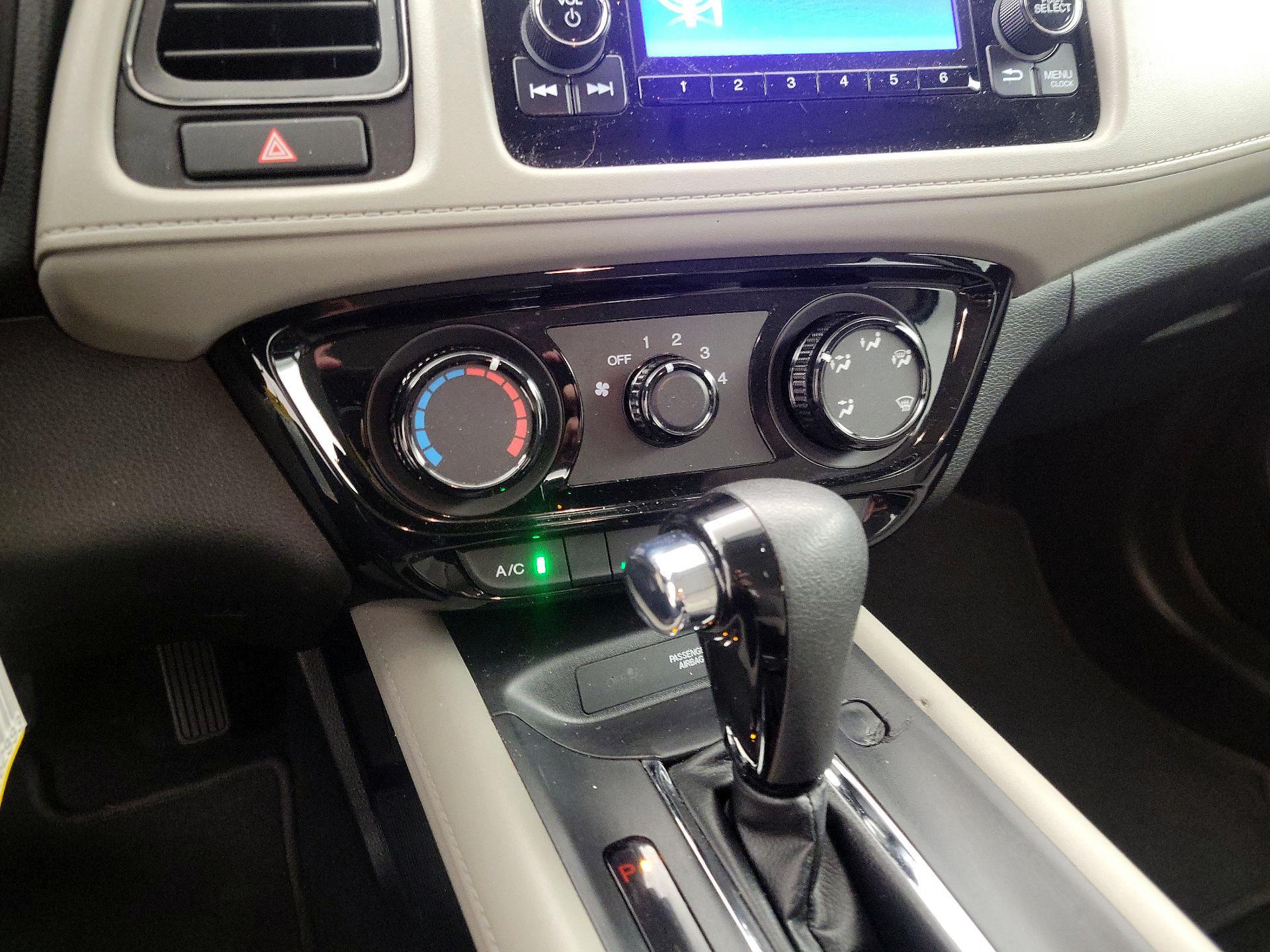 Thumbnail: 2020 Honda HR-V - 16