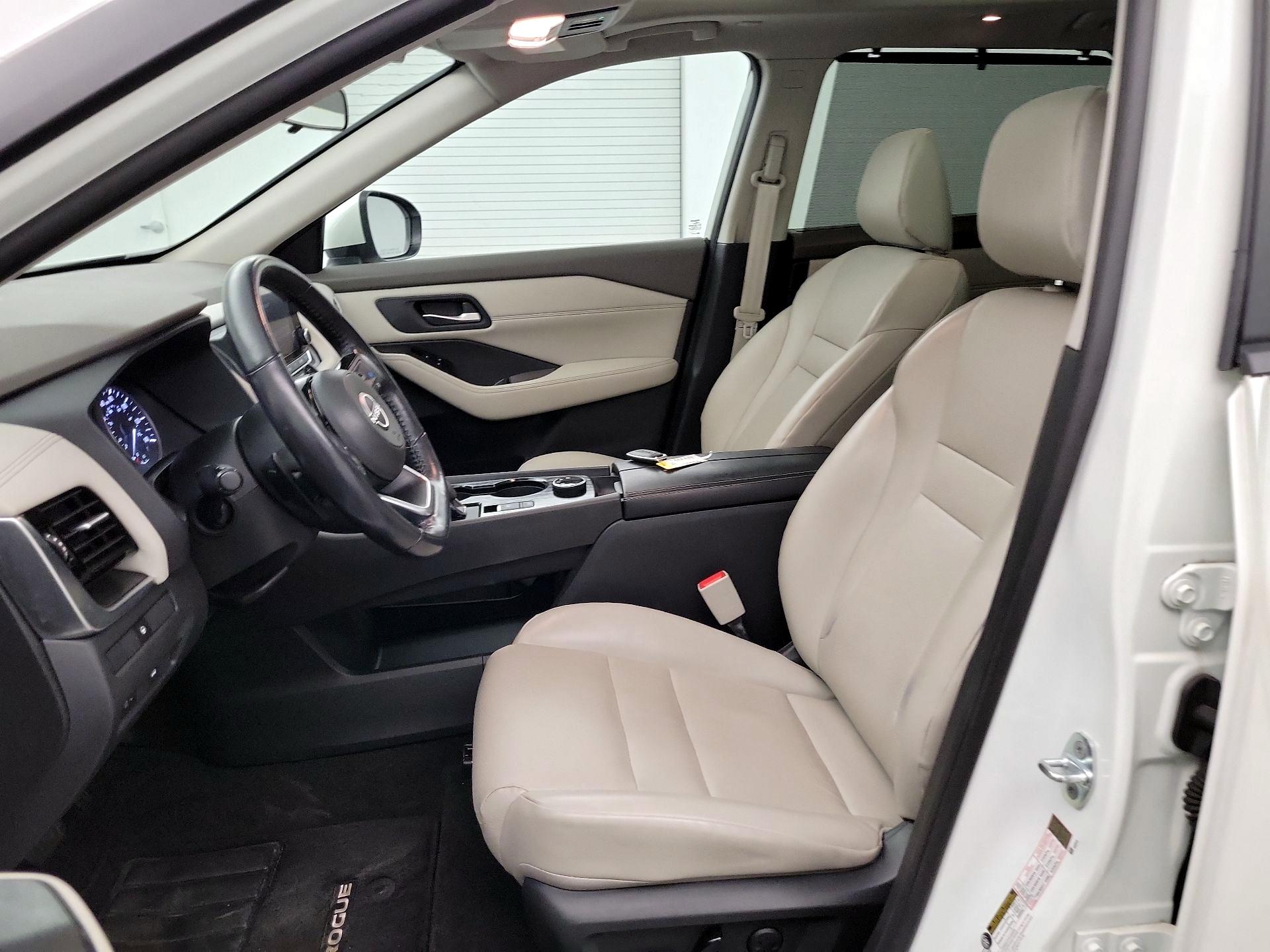 Thumbnail: 2023 Nissan Rogue - 9