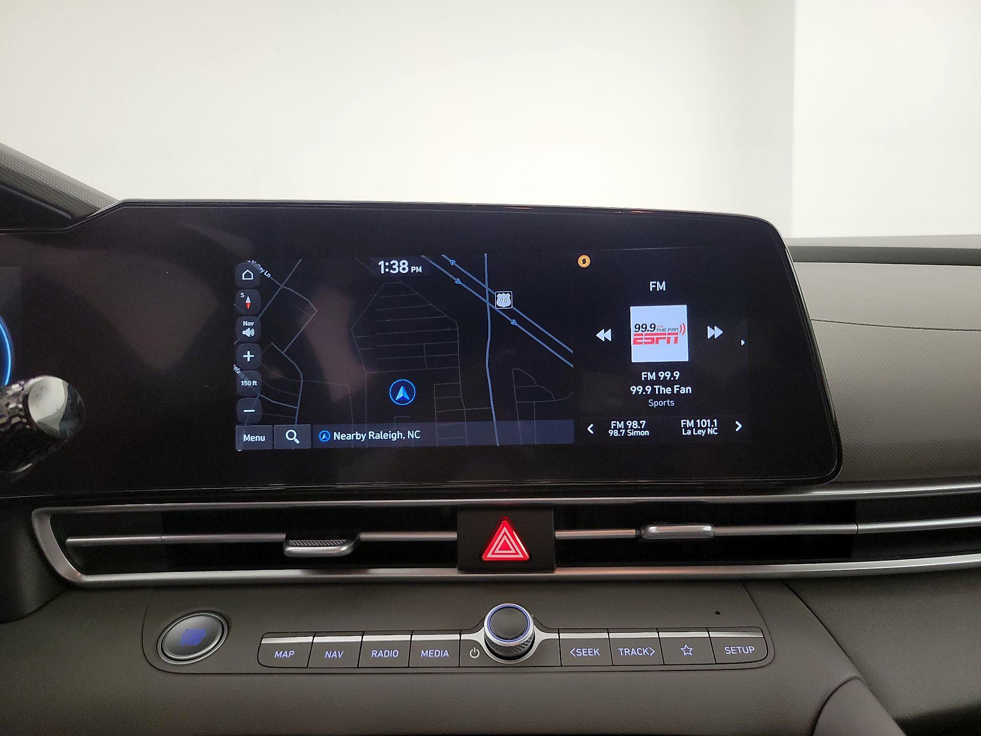 Thumbnail: 2023 Hyundai Elantra - 14