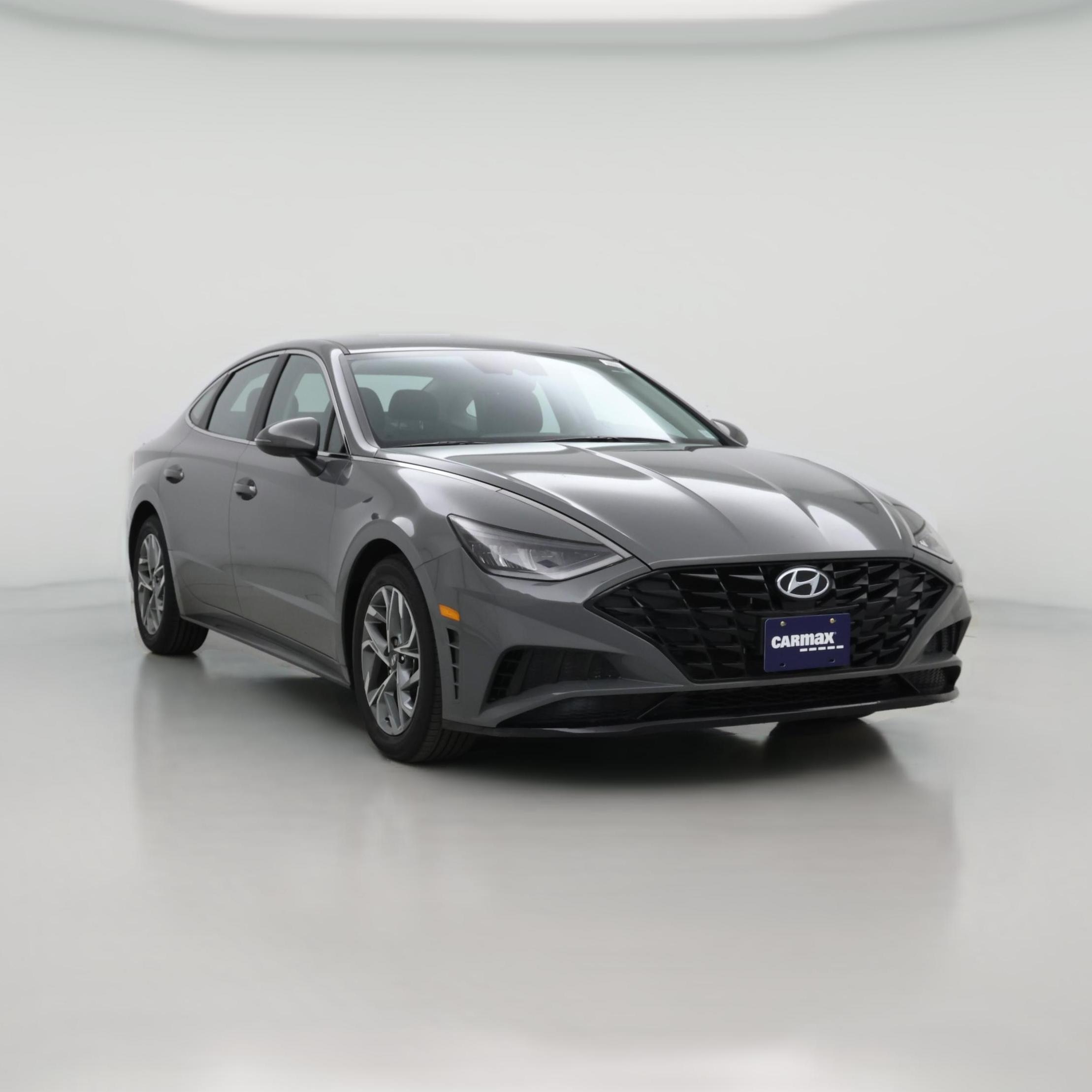 Thumbnail: 2023 Hyundai Sonata - 1