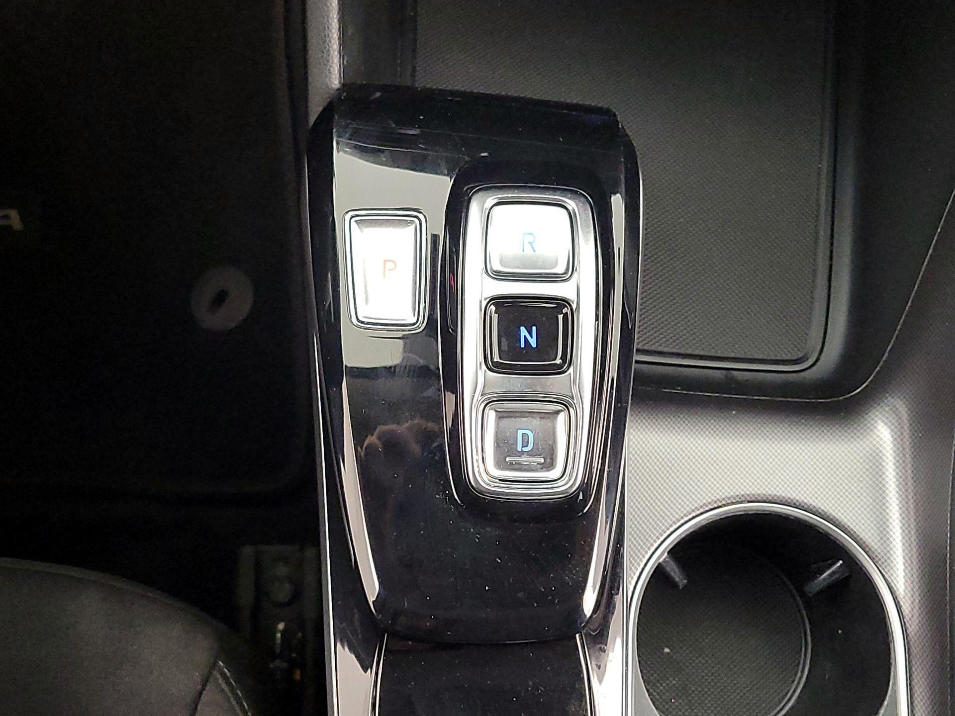 Thumbnail: 2023 Hyundai Sonata - 18