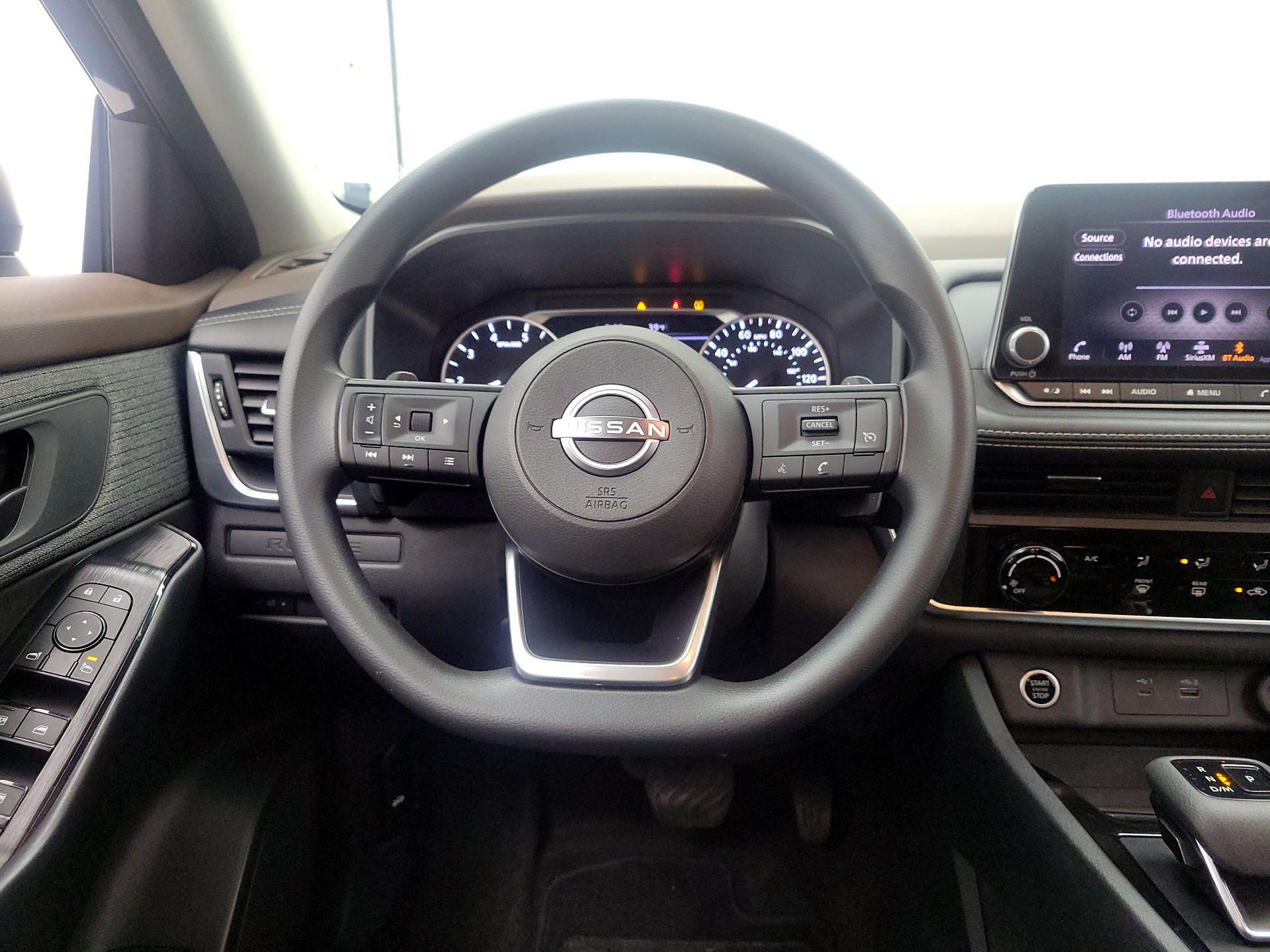 Thumbnail: 2023 Nissan Rogue - 10