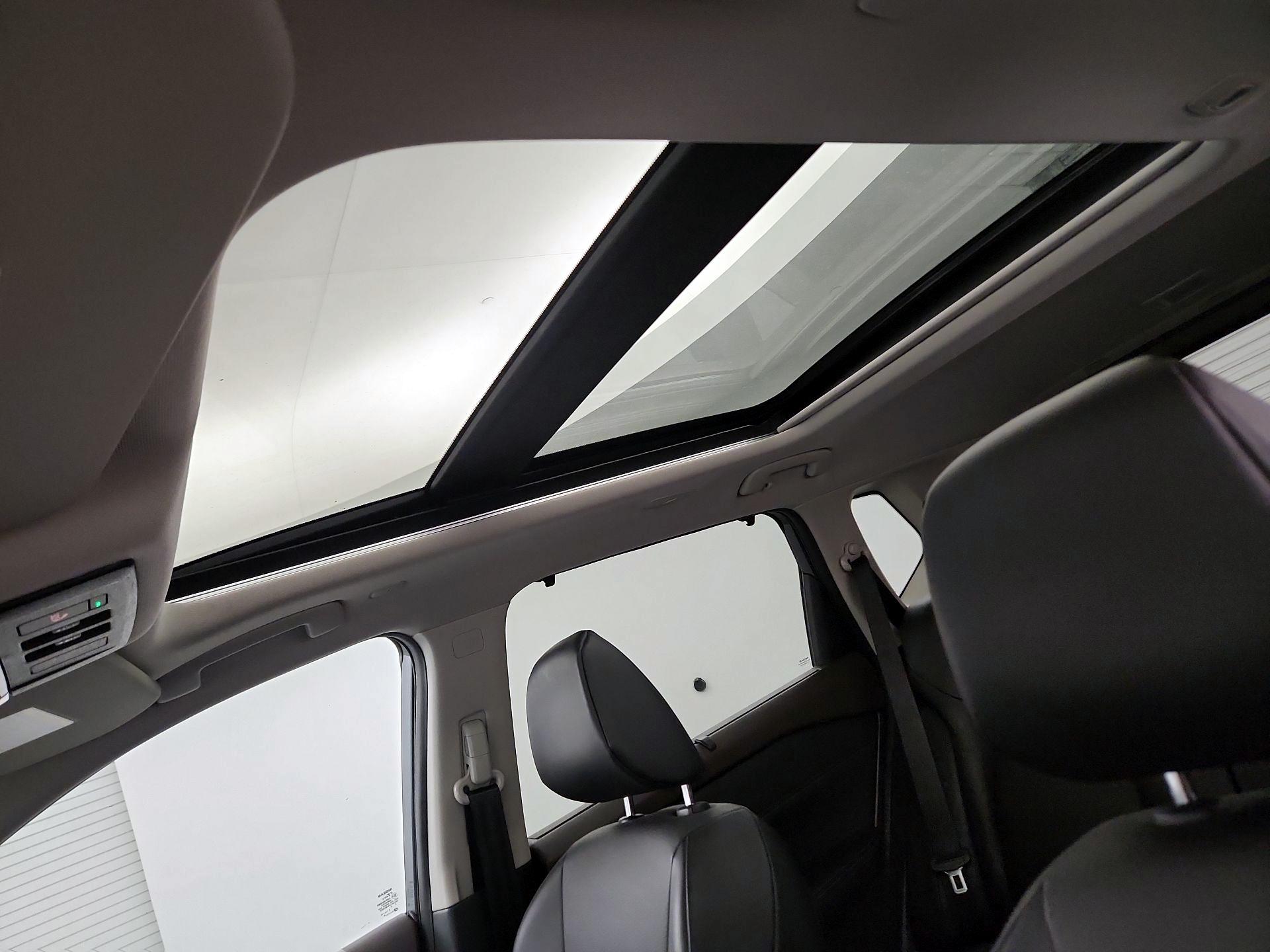 Thumbnail: 2023 Nissan Rogue - 17