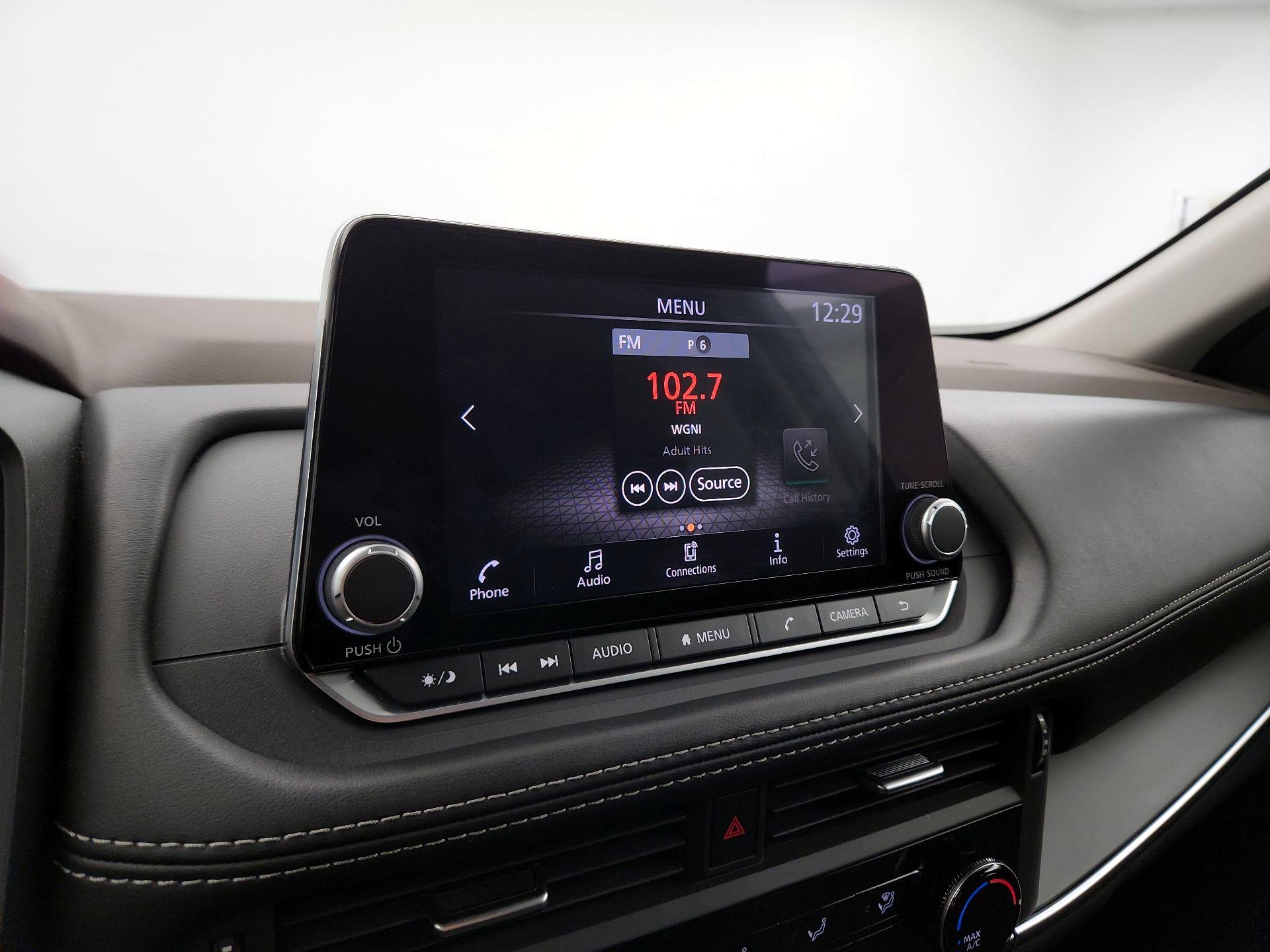 Thumbnail: 2023 Nissan Rogue - 15