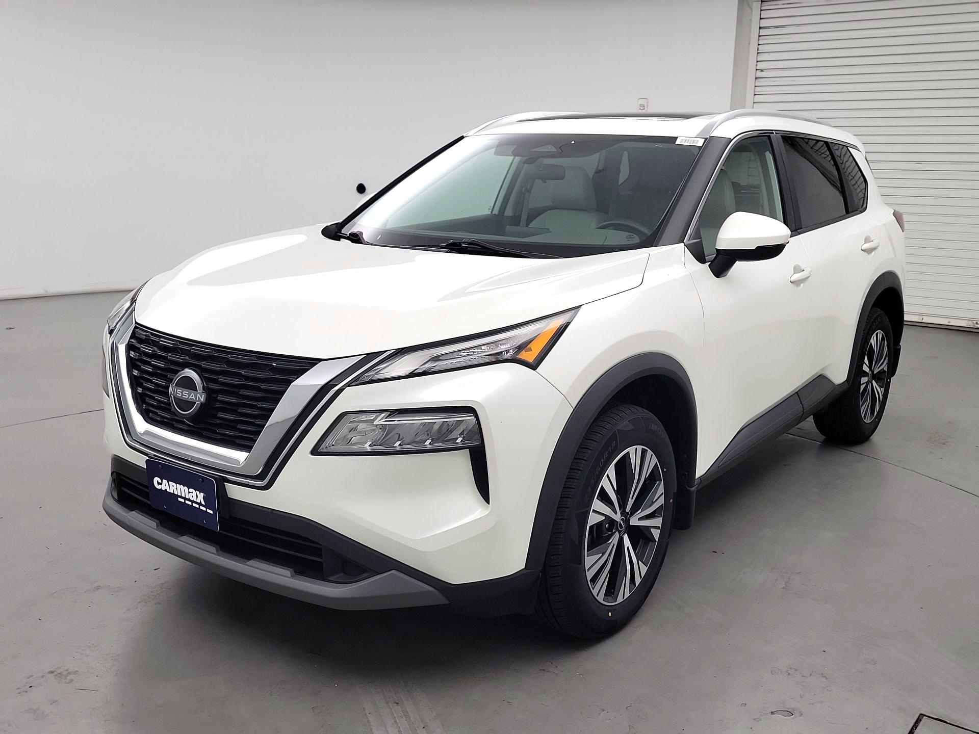 Thumbnail: 2023 Nissan Rogue - 3